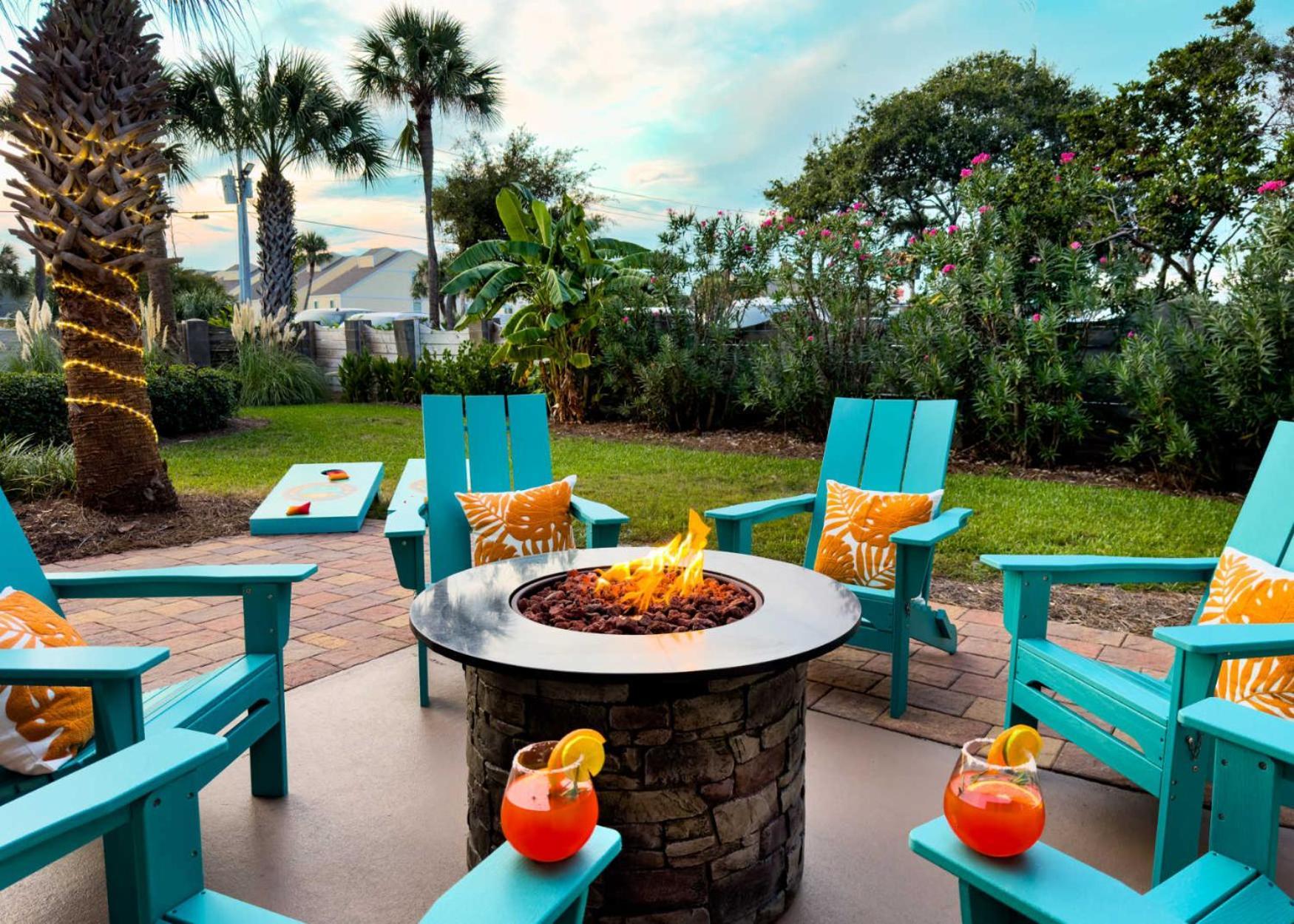 Holiday home Beachside Bliss Upscale Townhome Steps To Destin