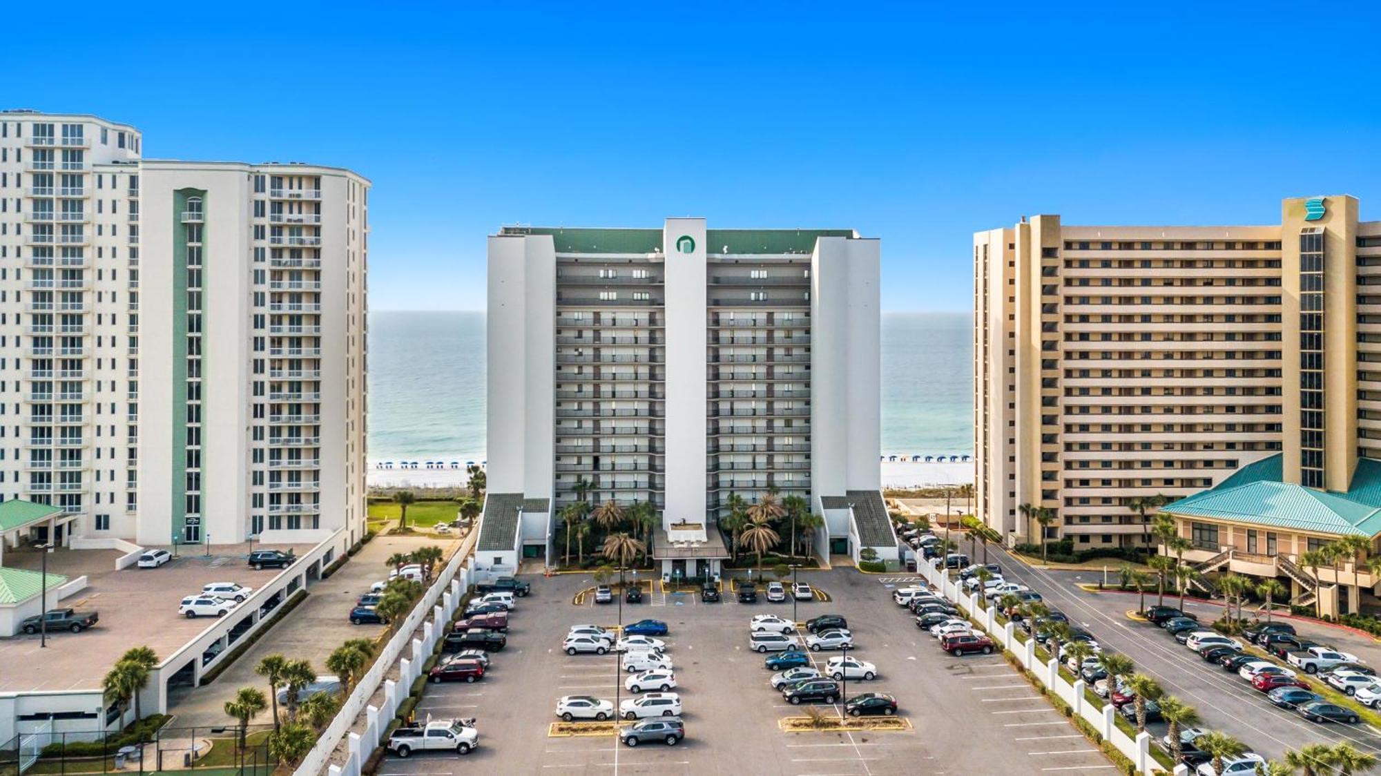 Emerald Towers 1202 Holiday home Destin