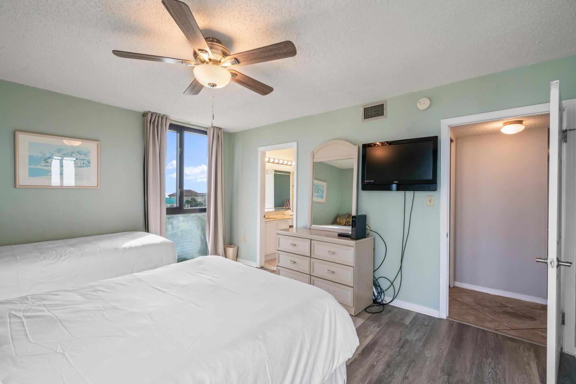 The Enclave A503 Holiday home *
