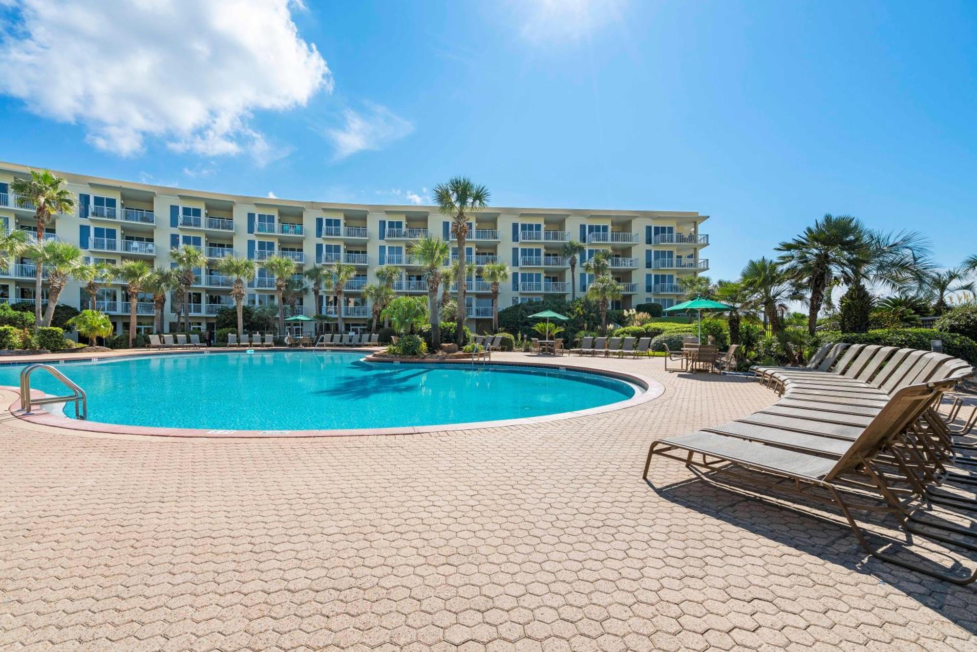 The Crescent 401 Destin