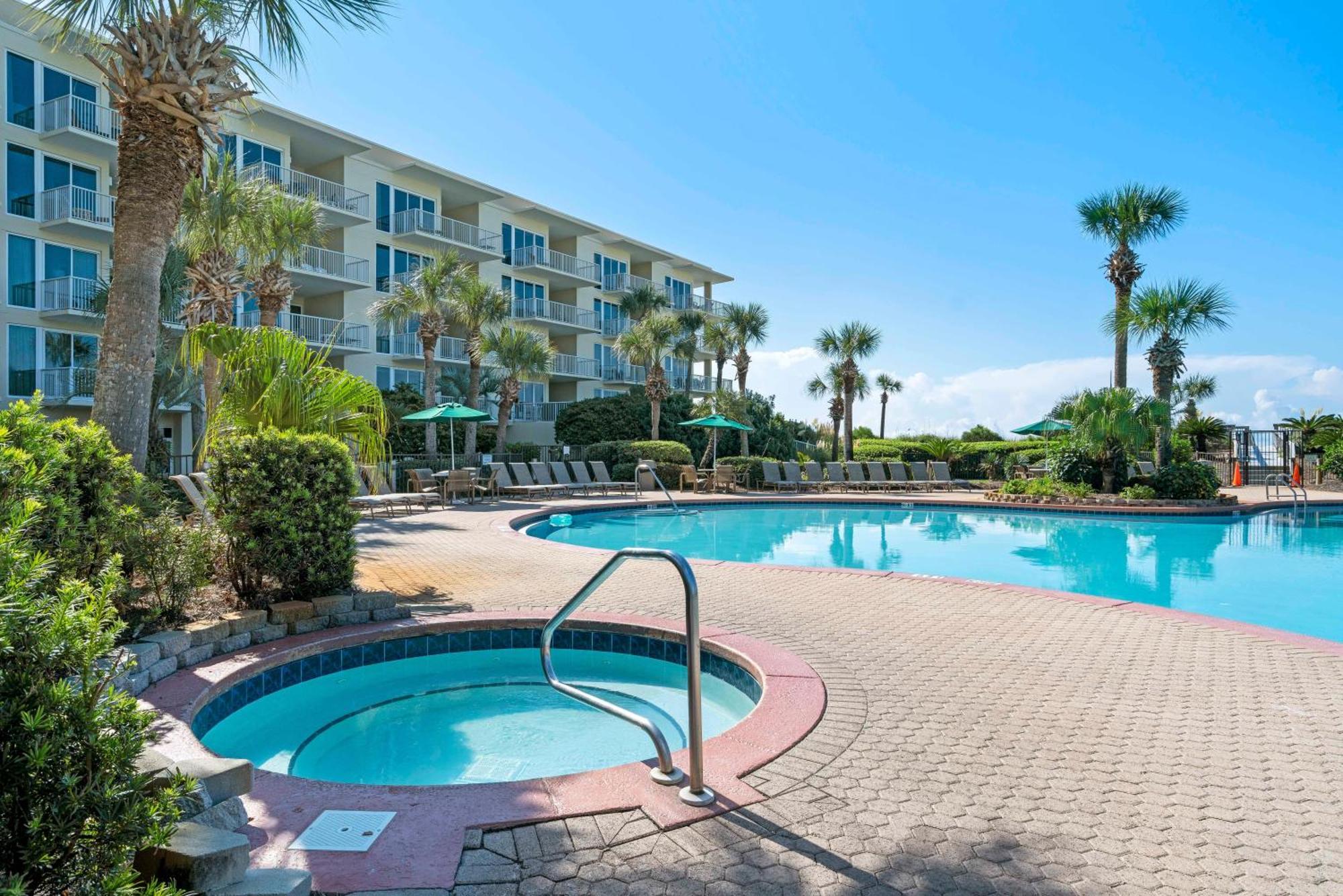 The Crescent 401