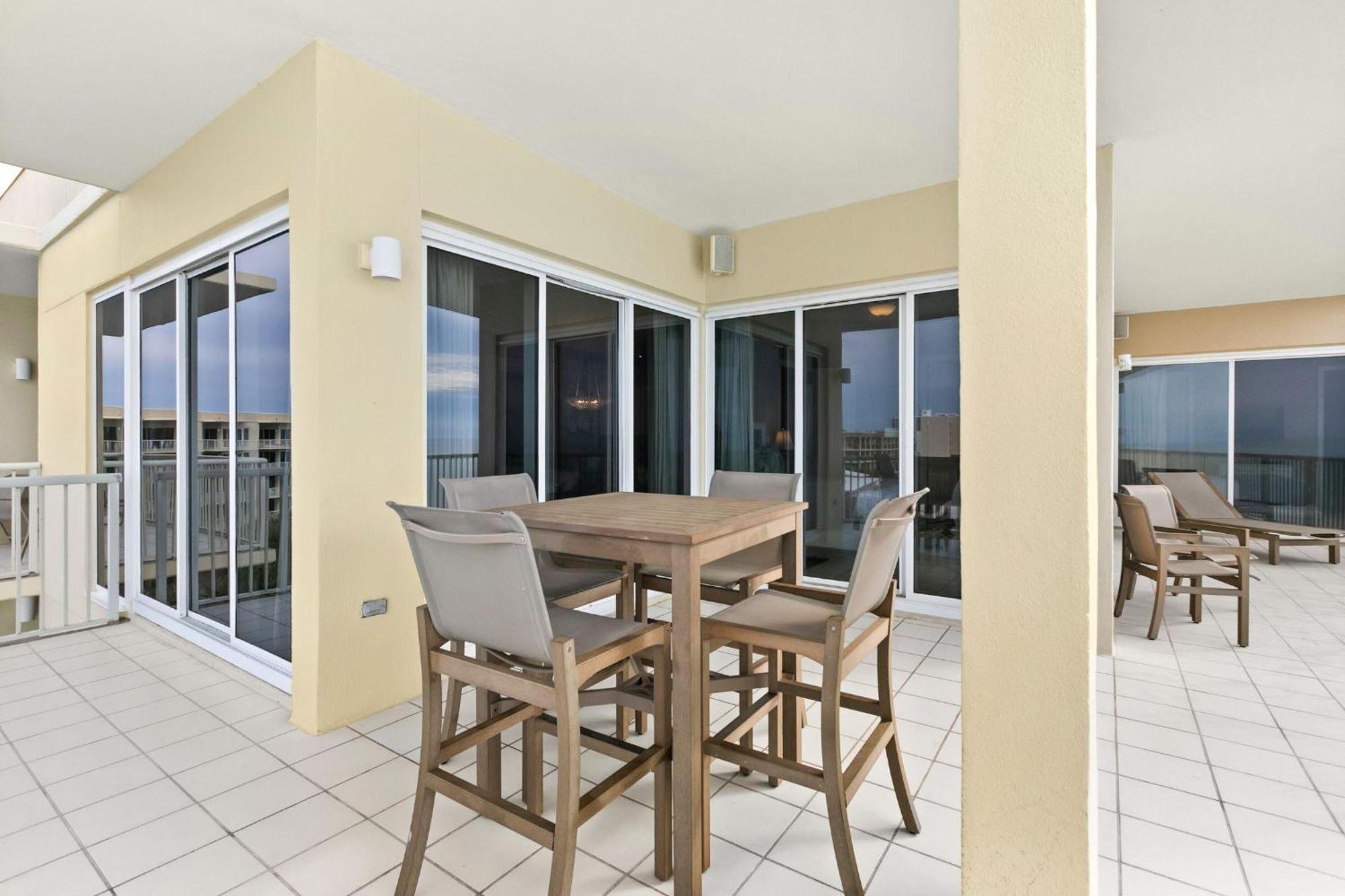 The Crescent 401 Destin