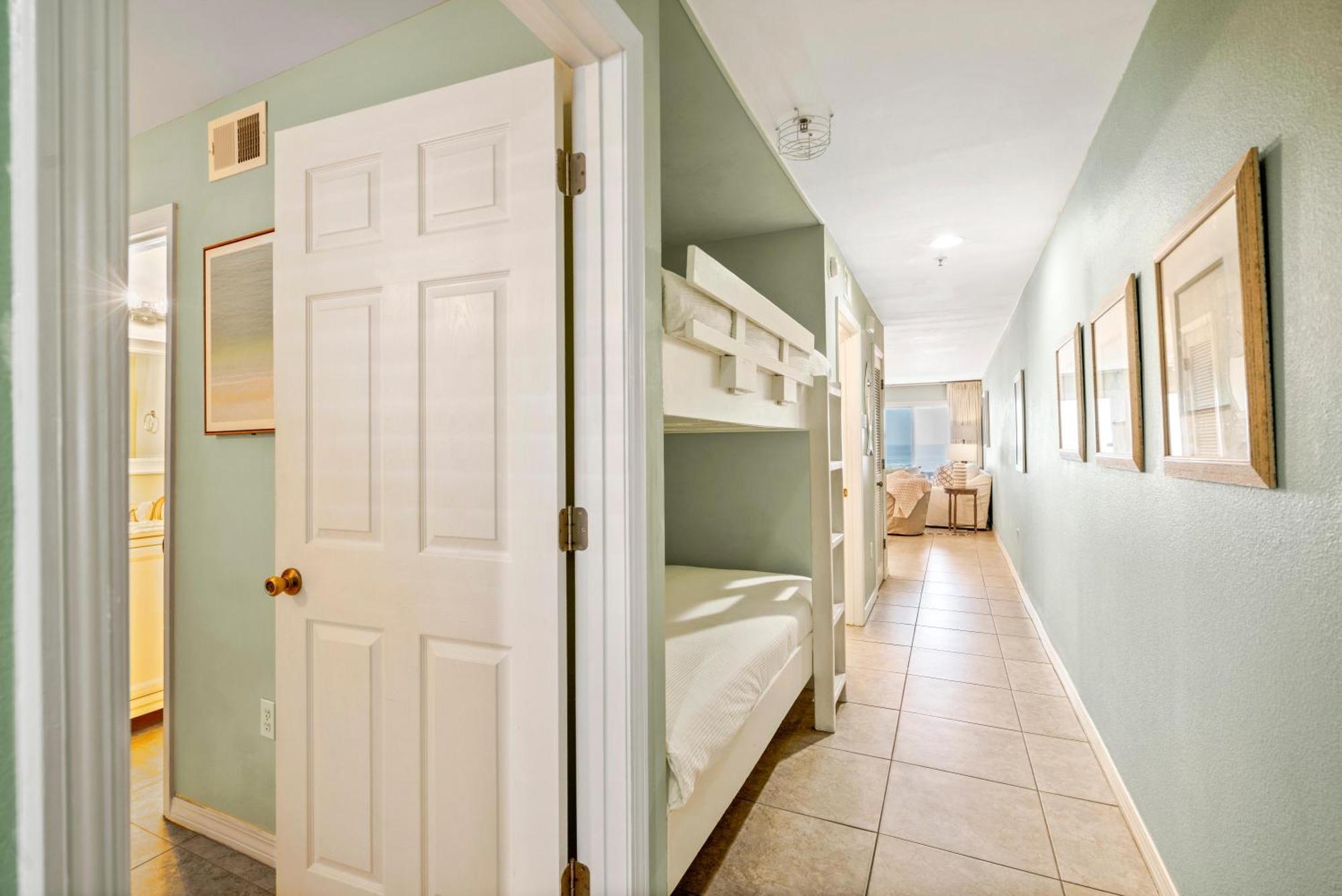 Holiday home Crystal Sands 106b