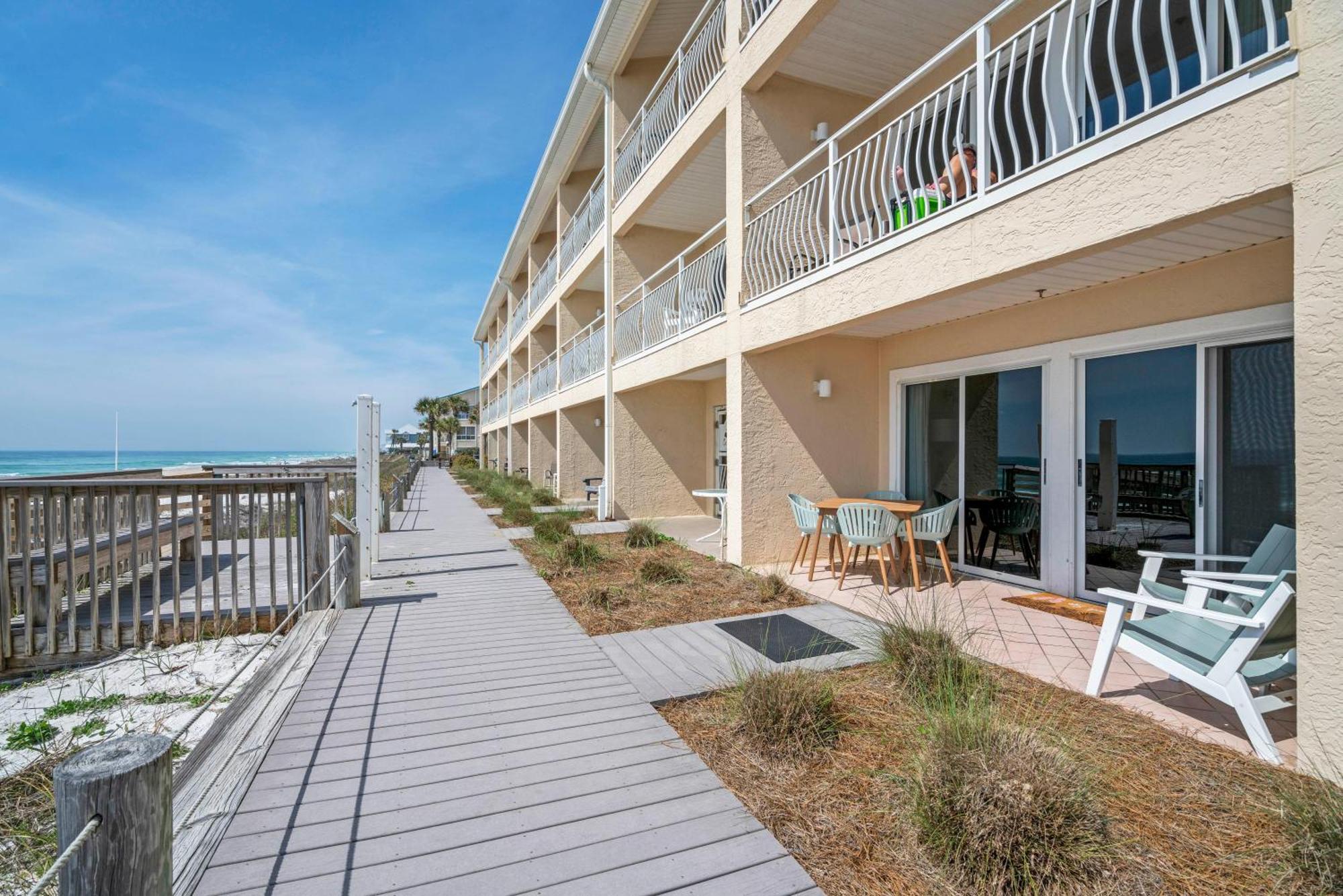 Crystal Sands 106b Holiday home *