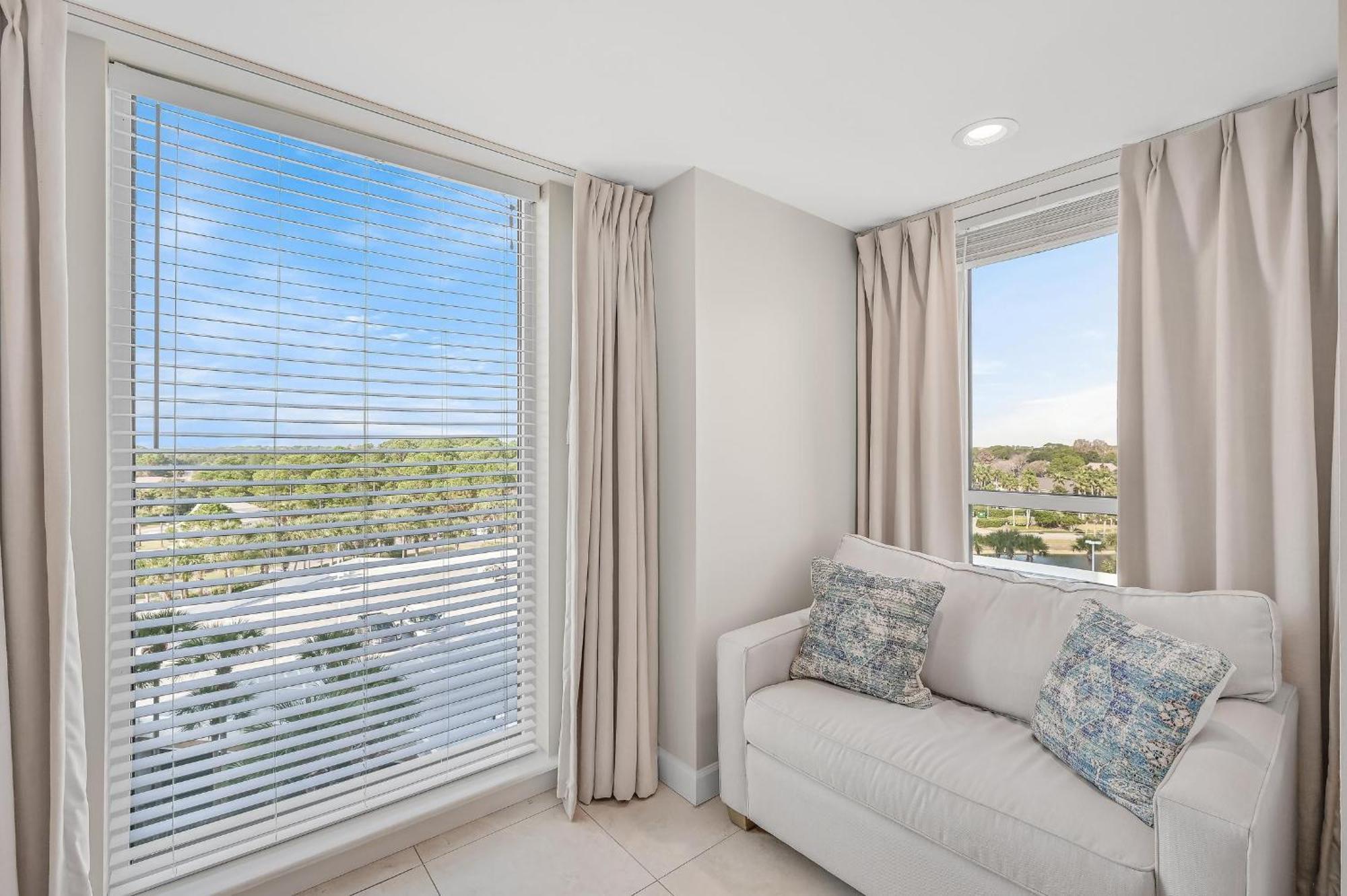 Westwinds 4737 Holiday home