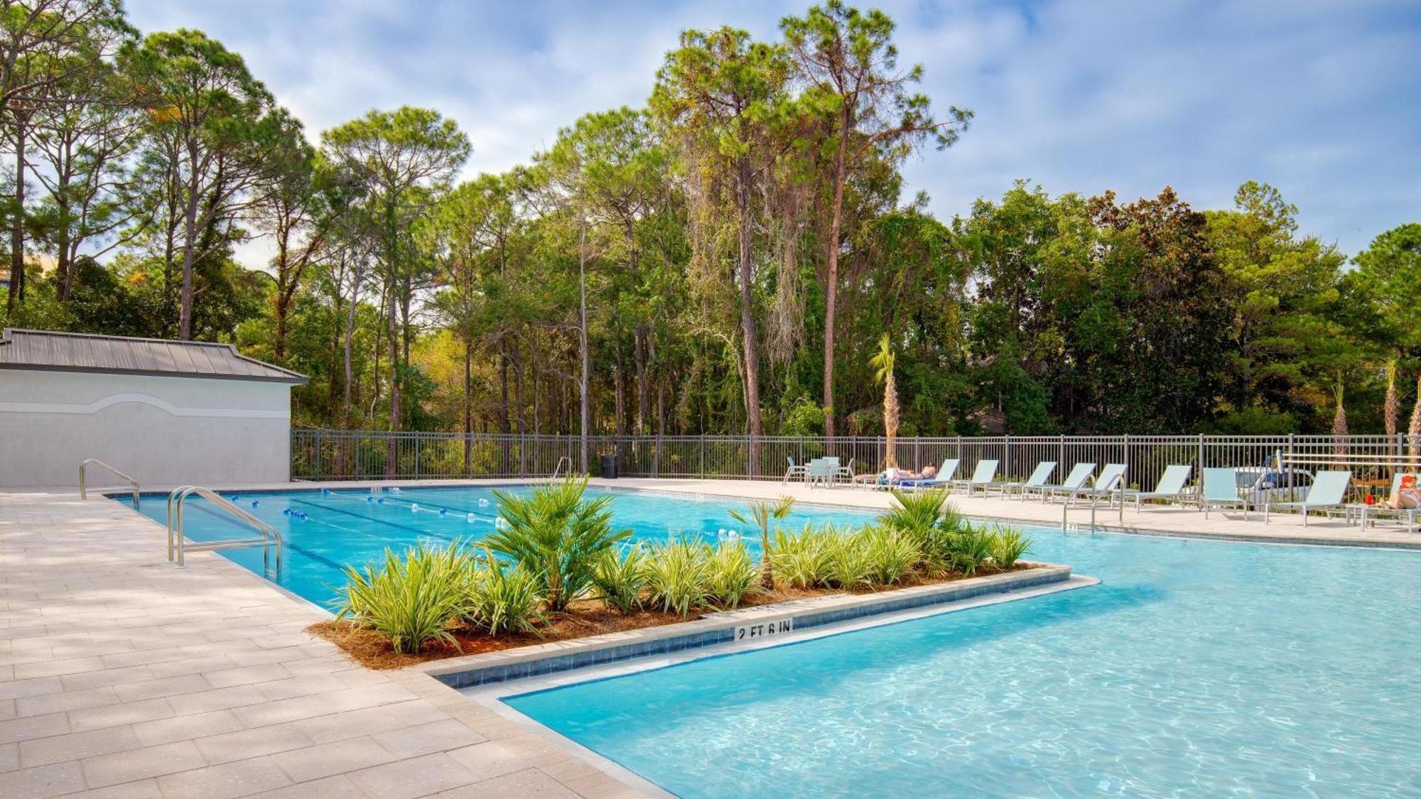 Sandpiper Village 715 Holiday home Destin