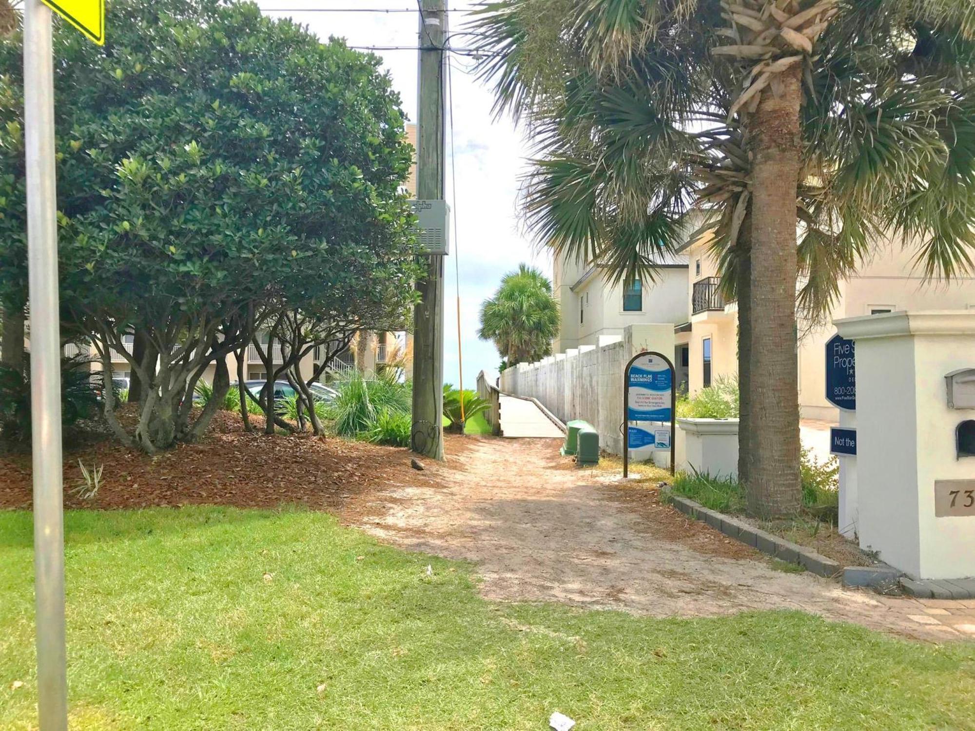 Gulf Walk 506 Holiday home *