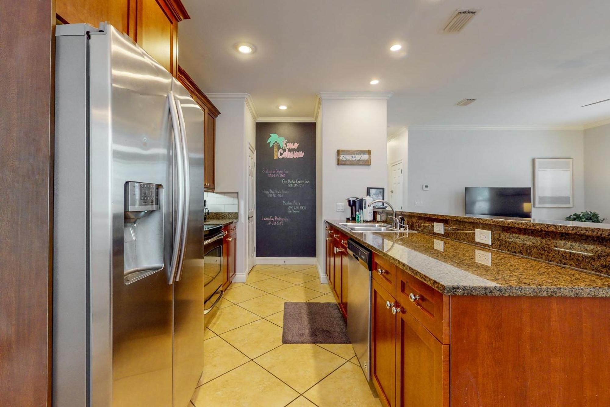 Villages Of Crystal Beach: Kono Holiday home *