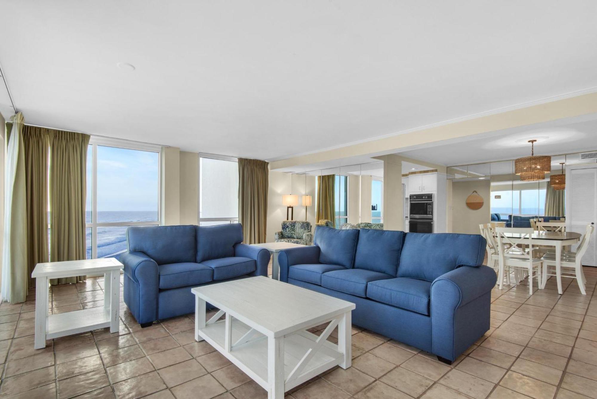 Shoreline Towers 1081