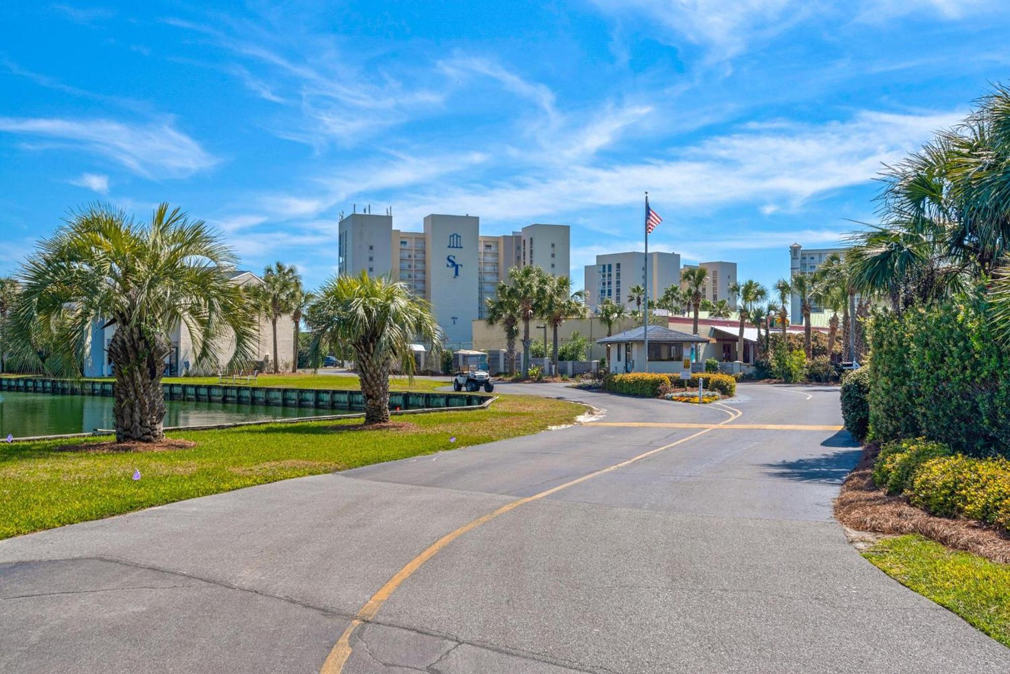 Holiday home Shoreline Towers 1081 Destin