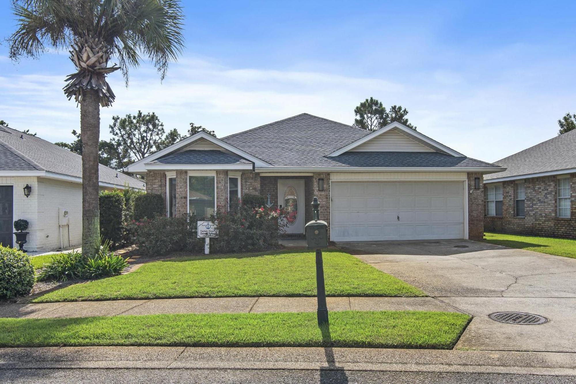 Captain Green's Seaside Retreat Destin
