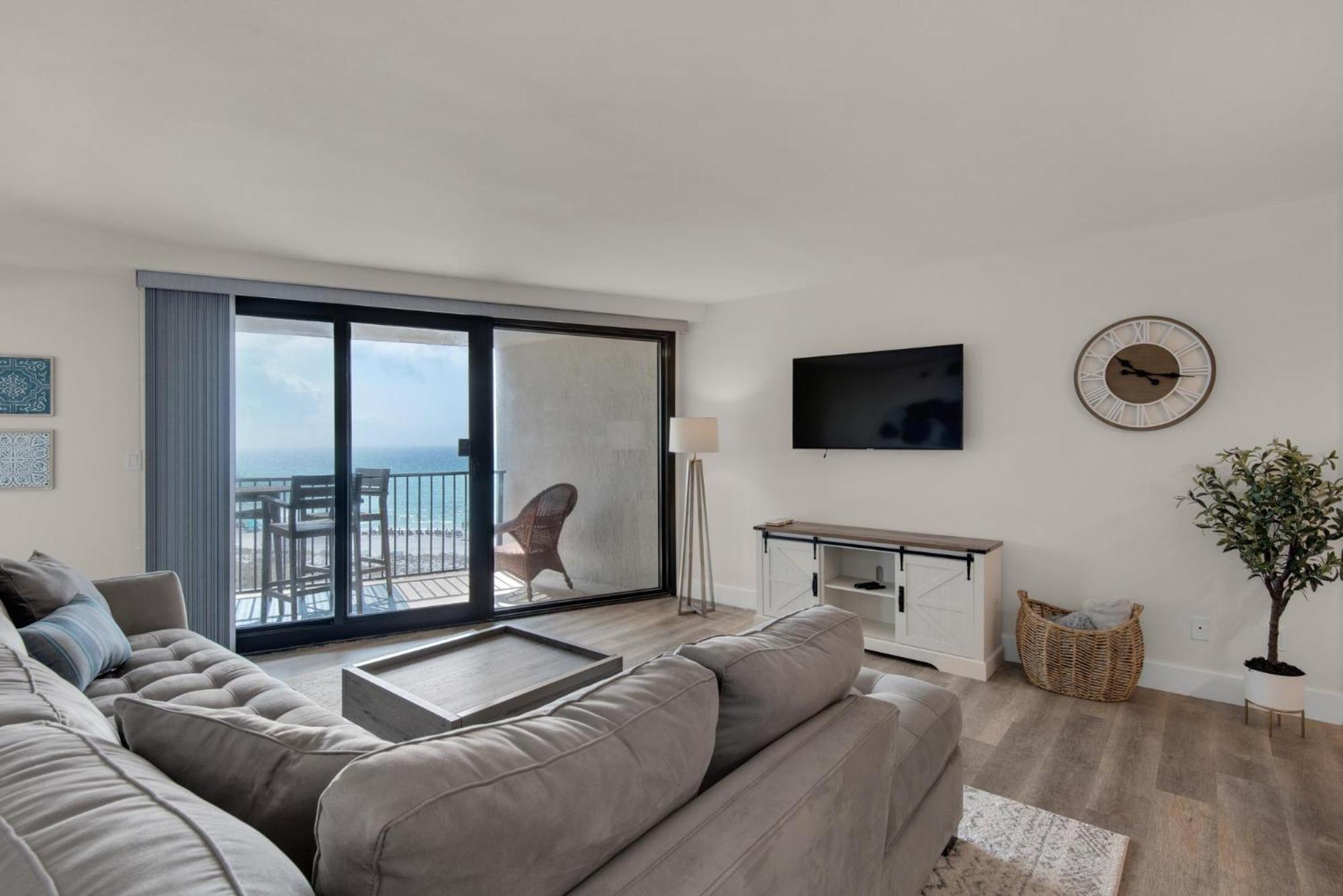 Holiday home Beachside One - Unit 4067 *
