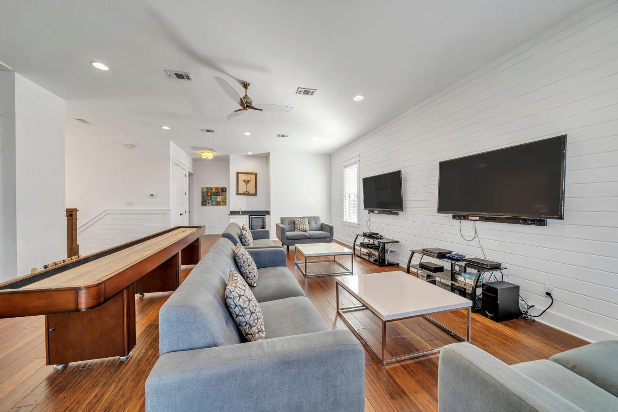 Hollywood & Divine Holiday home