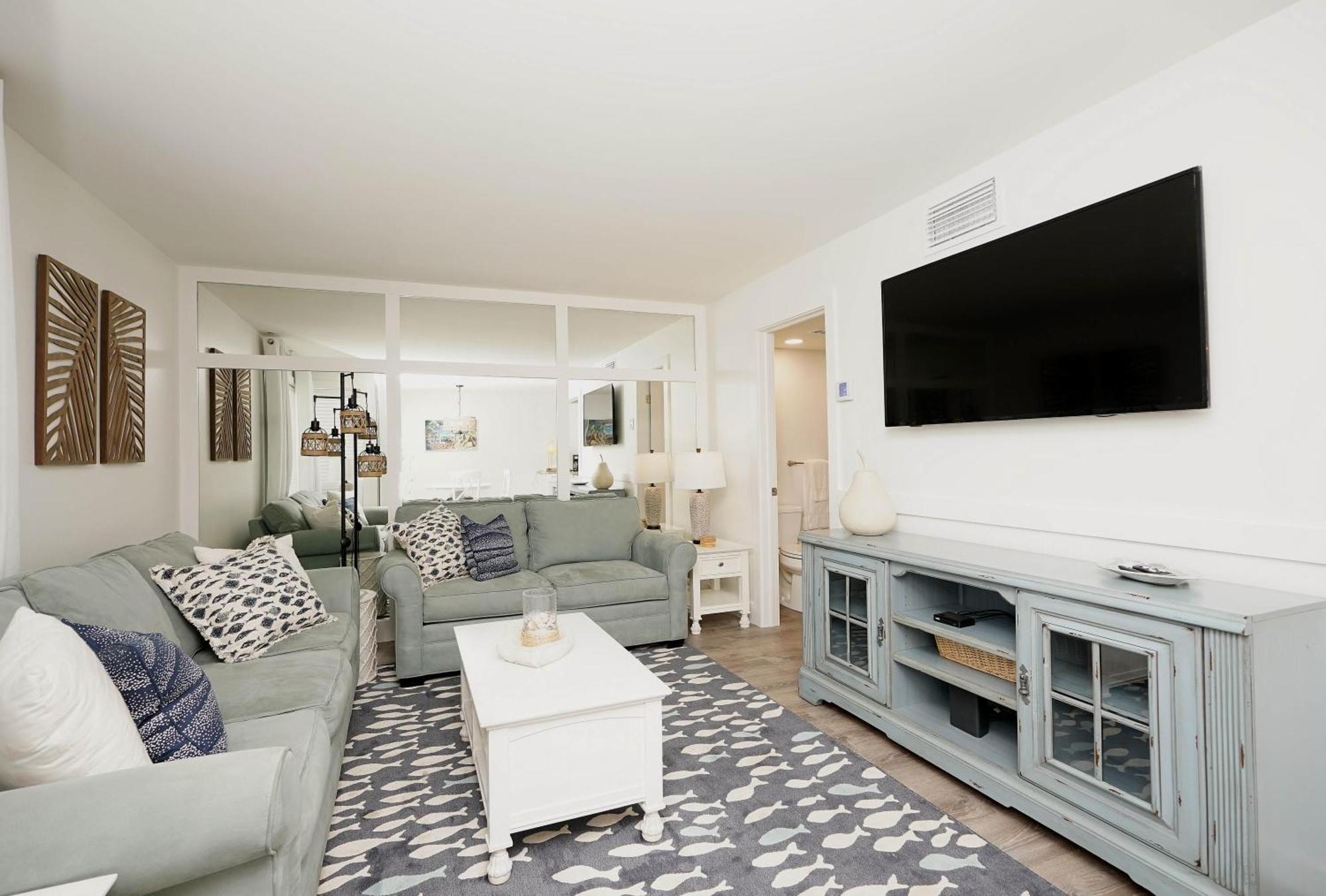 Sandpiper Cove 1014 Destin