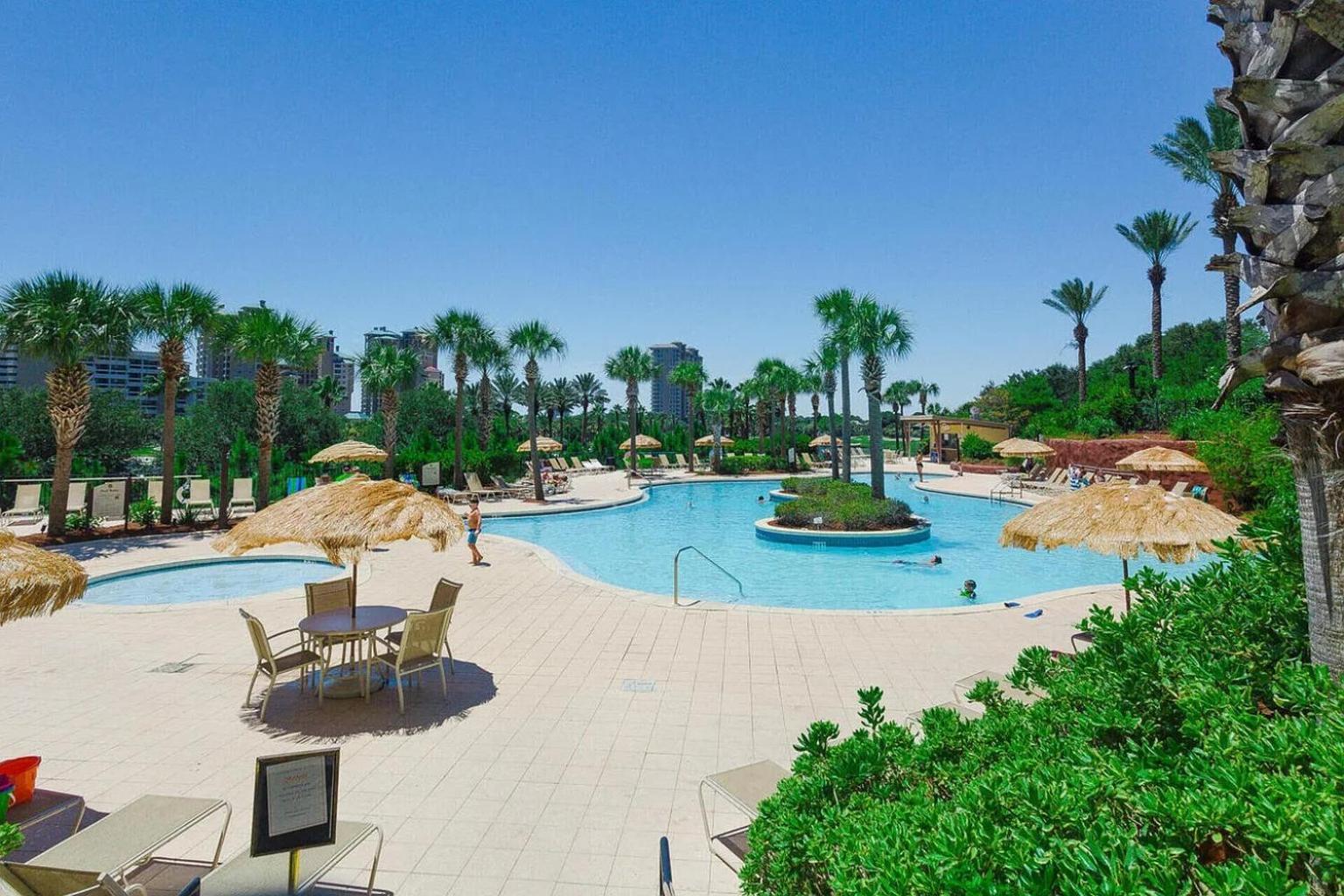 New Listing Awesome Luau
