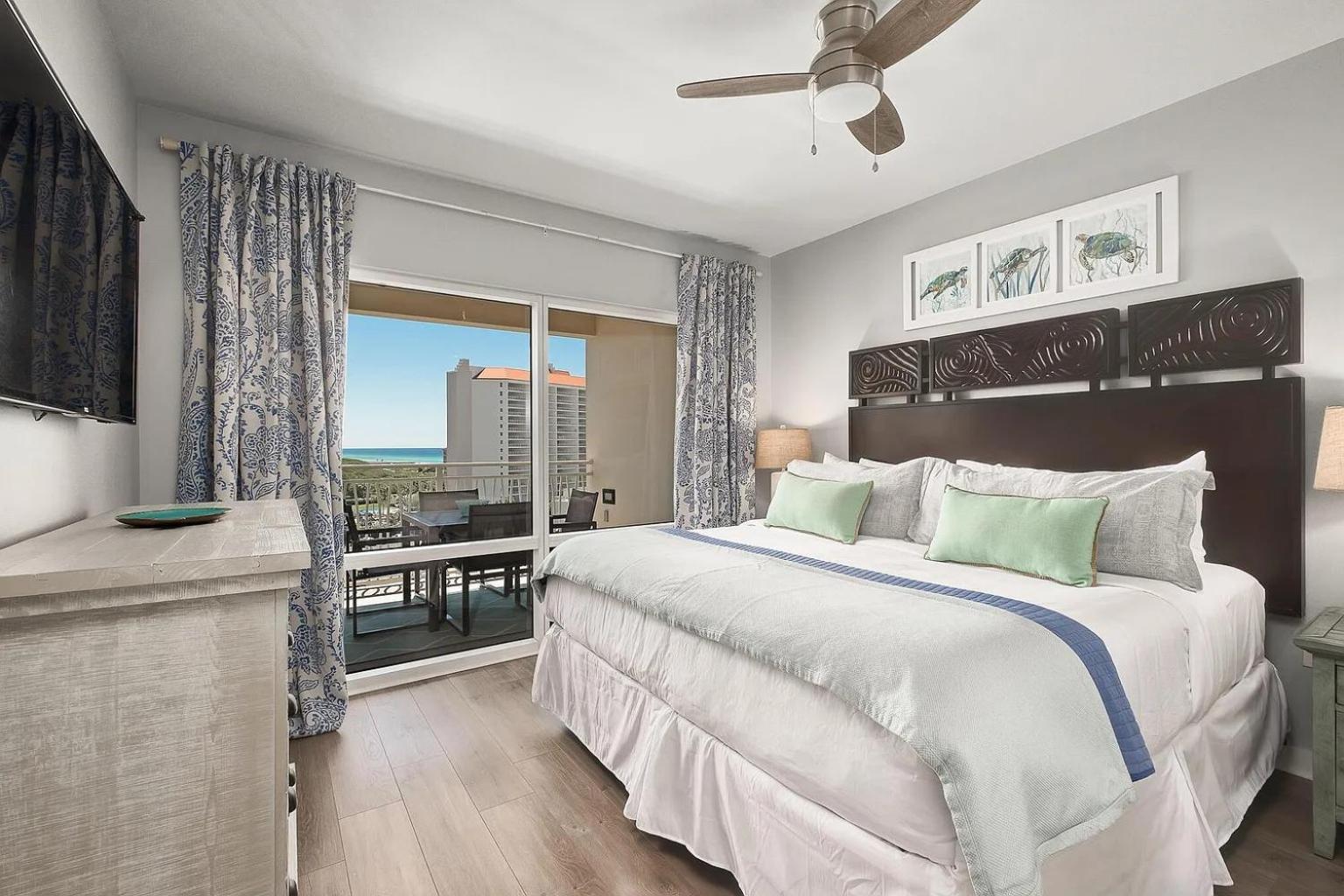 New Listing Awesome Luau Destin