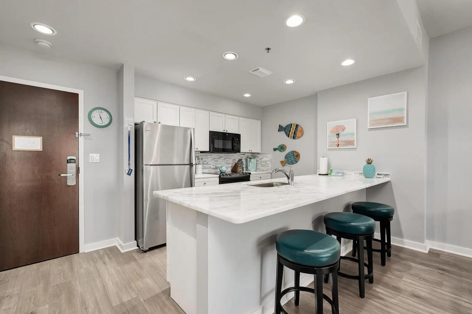 New Listing Awesome Luau Destin