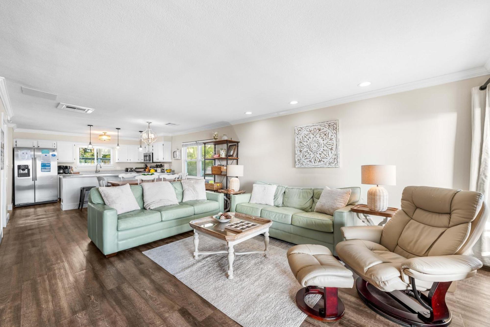 Quiet Surf Ii #1-on Gulf-townhome * Destin