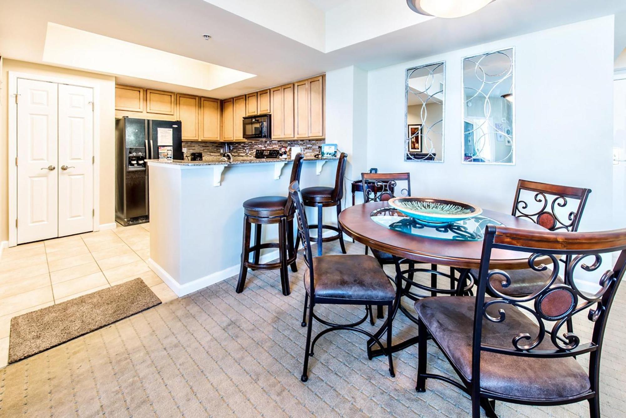 Palms #11015 Full 2 Bedroom Apartment Destin