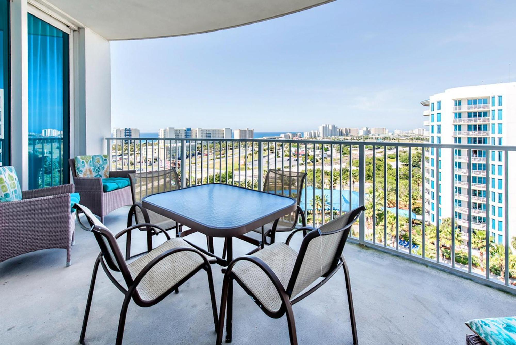 Palms #11015 Full 2 Bedroom Apartment *