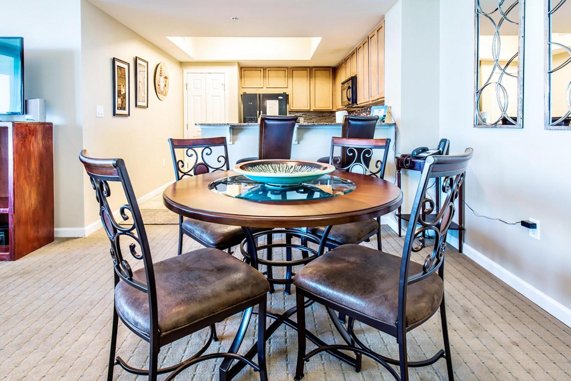 Palms #11015 Full 2 Bedroom Destin