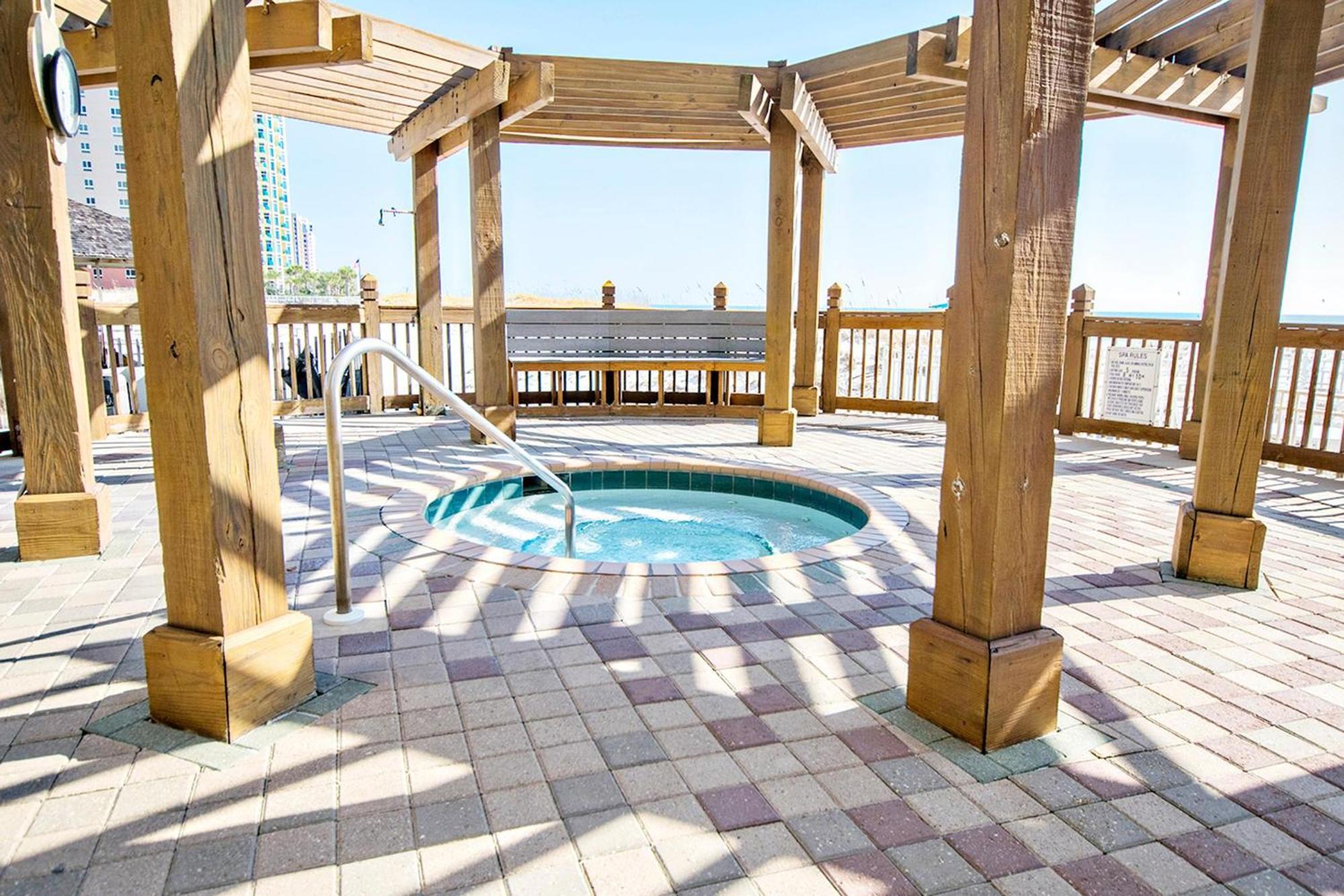 Pelican 213 Destin