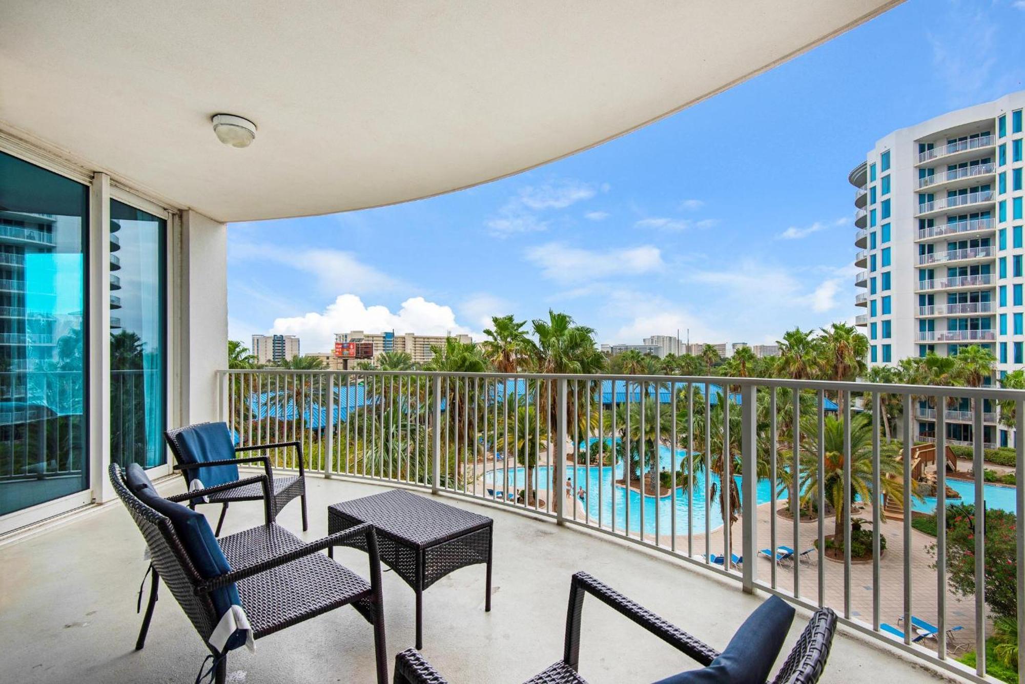 Palms #1415 Full 2 Bedroom Destin
