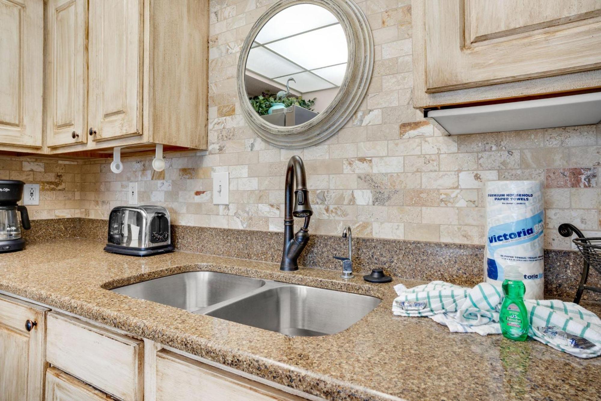 Enclave 401a Holiday home