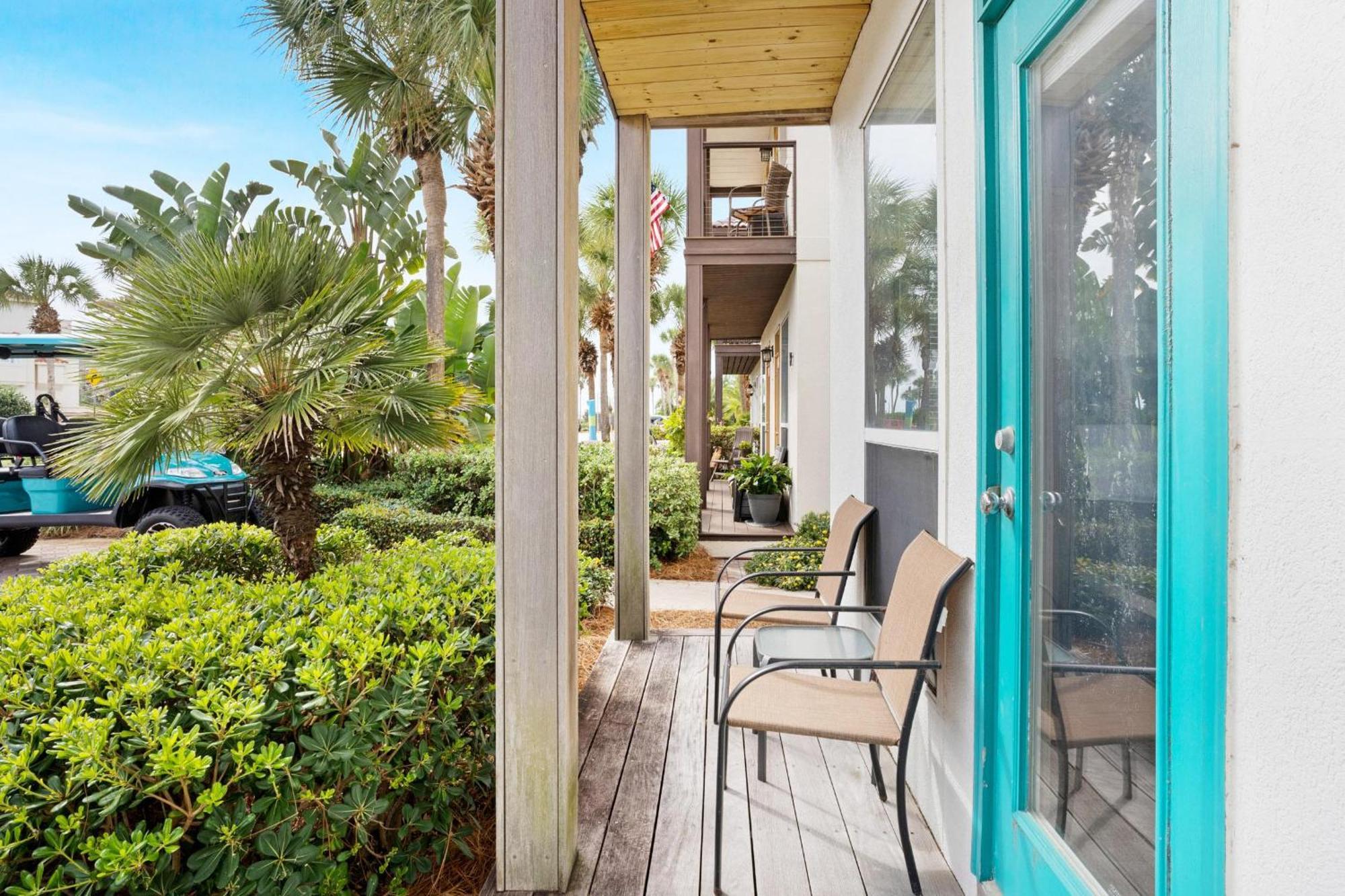 Holiday home Destiny #20a&b