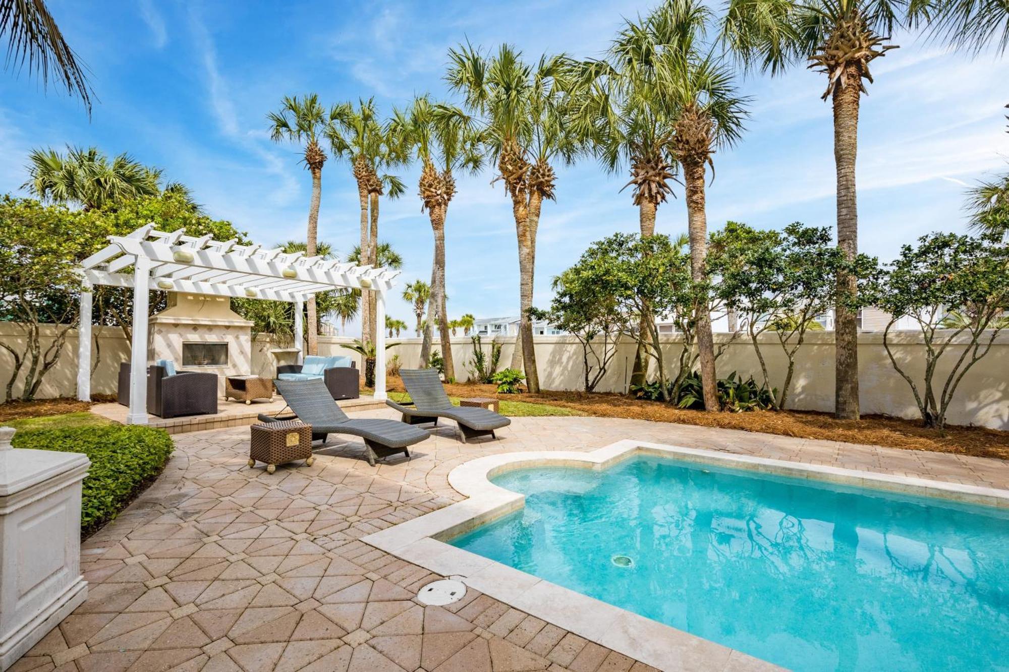 Holiday home White Sails By Avantstay 5 Mins To Amazing Views Private Pool Destin