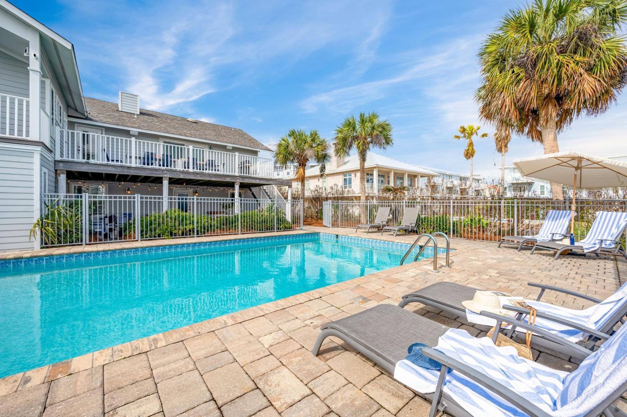 Holiday home Harborside By Avantstay Expansive Retreat
