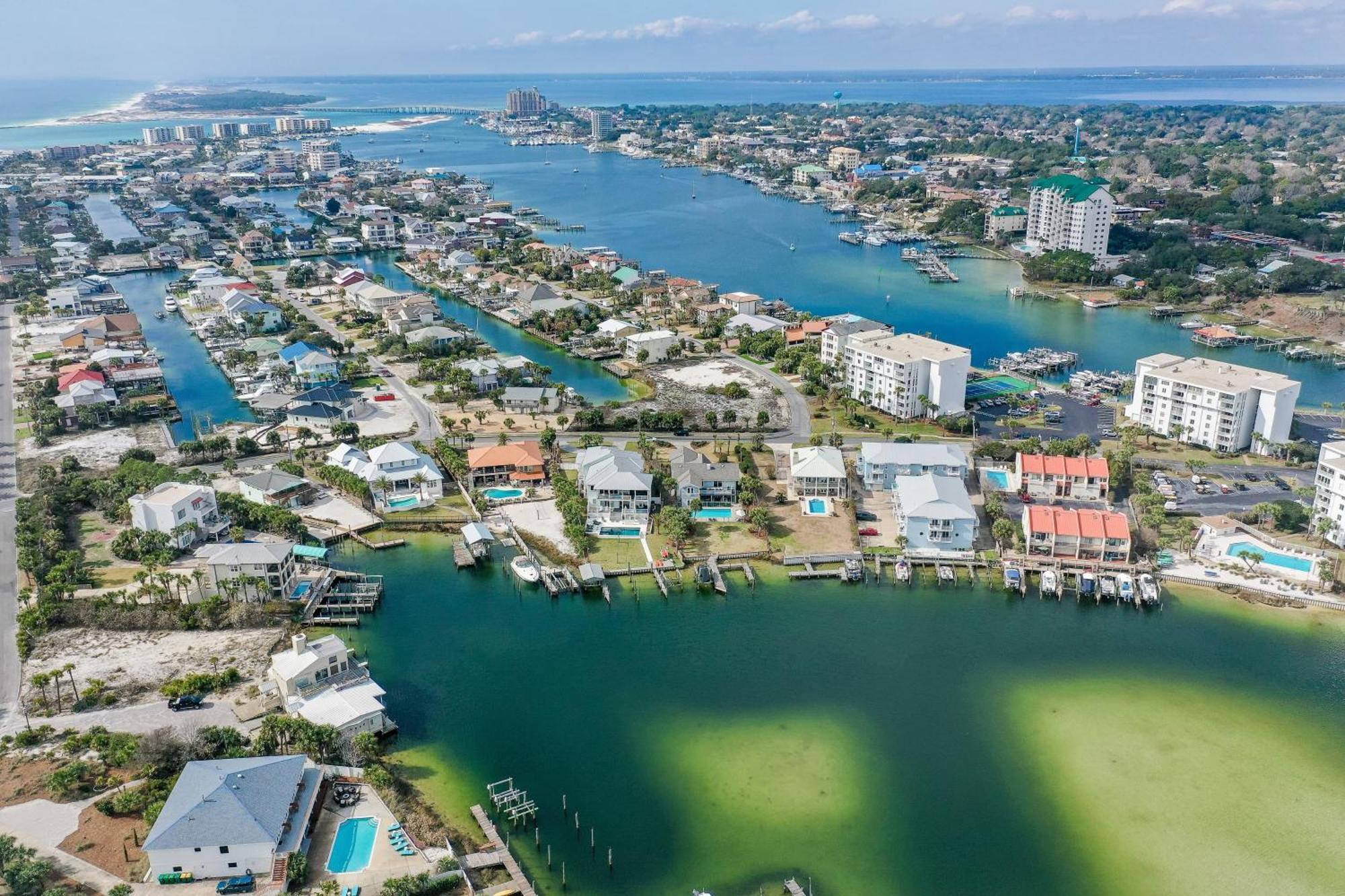 Harborside By Avantstay Expansive Retreat * Destin