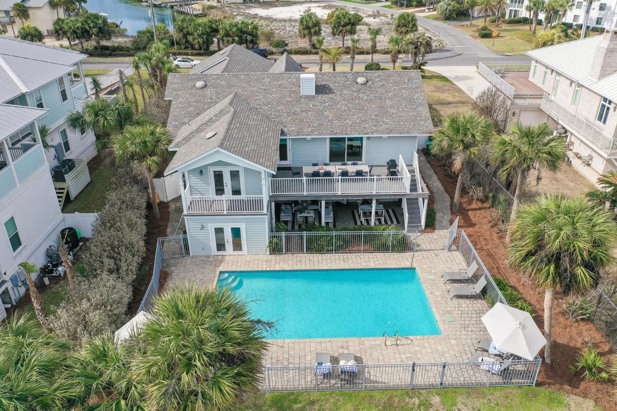 Harborside By Avantstay Expansive Retreat Holiday home Destin