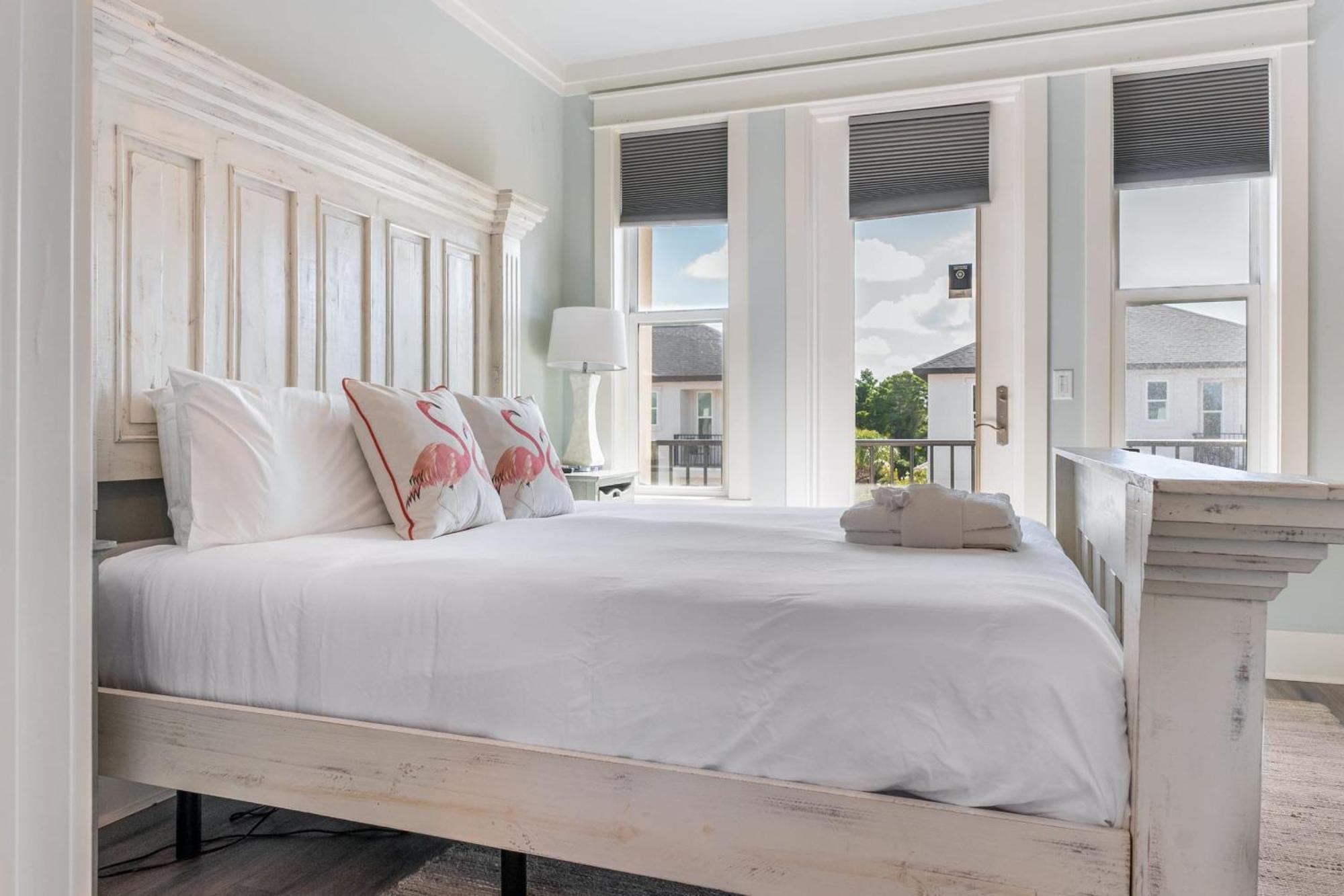 Sungazer Chateau By Avantstay Short Walk To The Pool Access Holiday home Destin