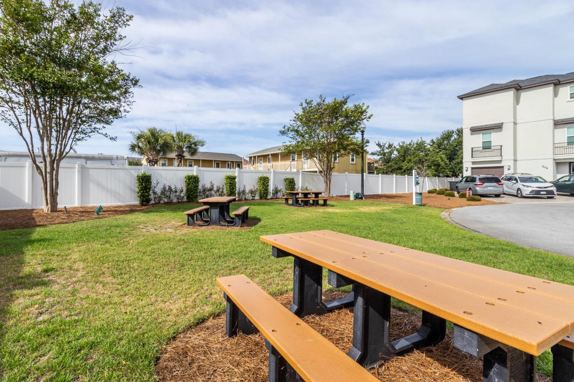Sungazer Chateau By Avantstay Short Walk To The Pool Access