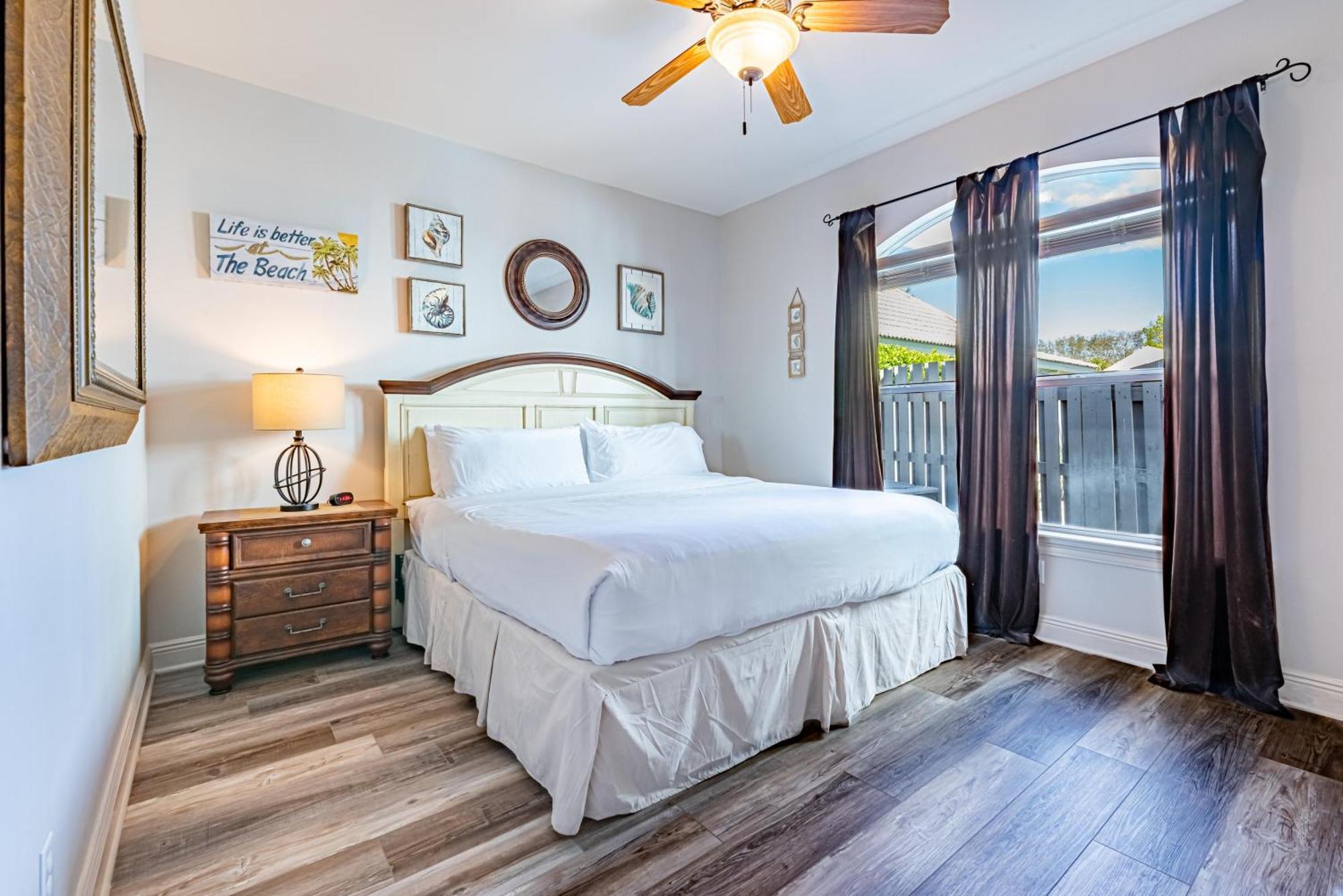 Holiday home Emerald Palace S 10 Black Coral Cove