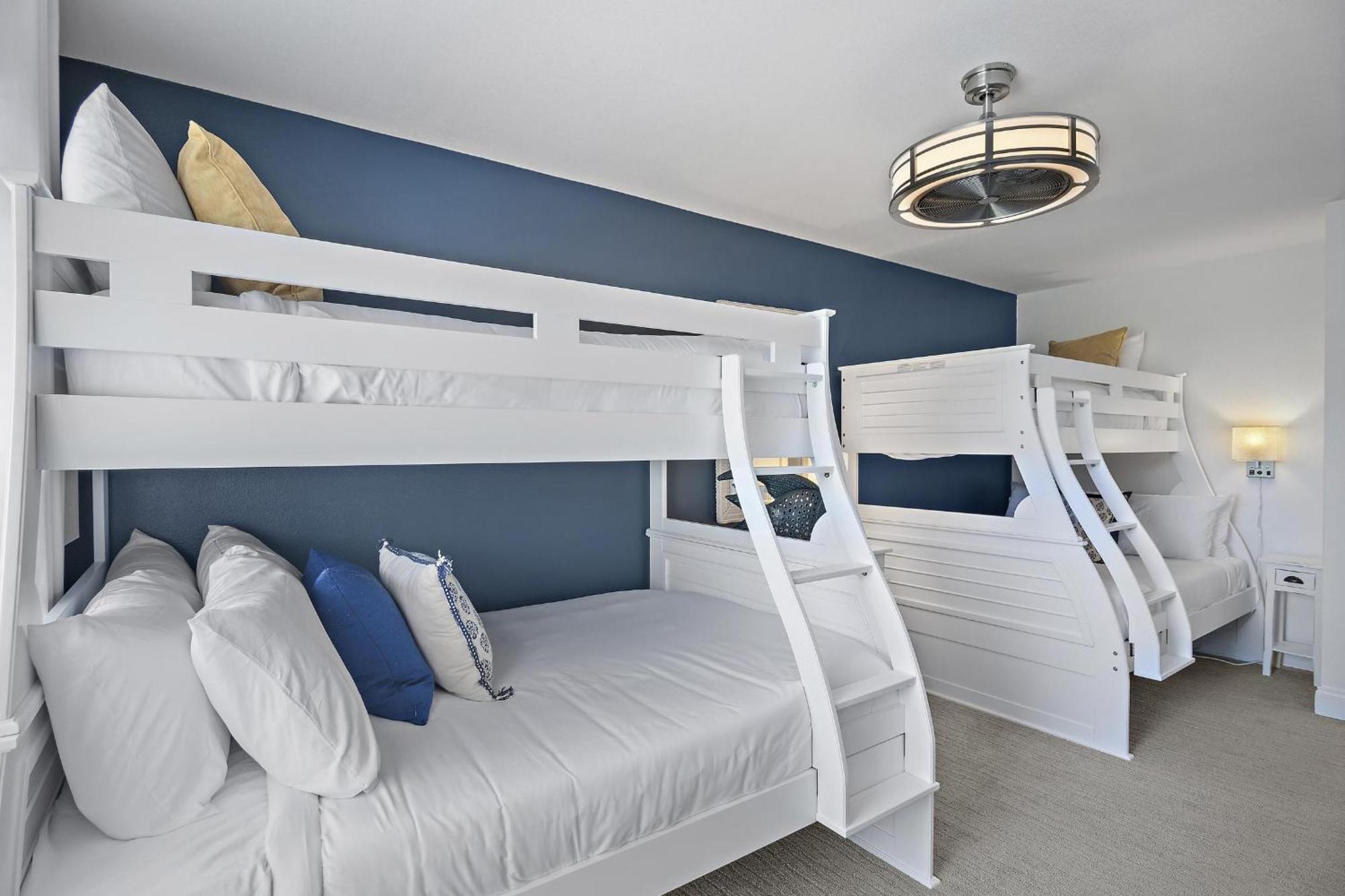 Sandpiper Village 711 