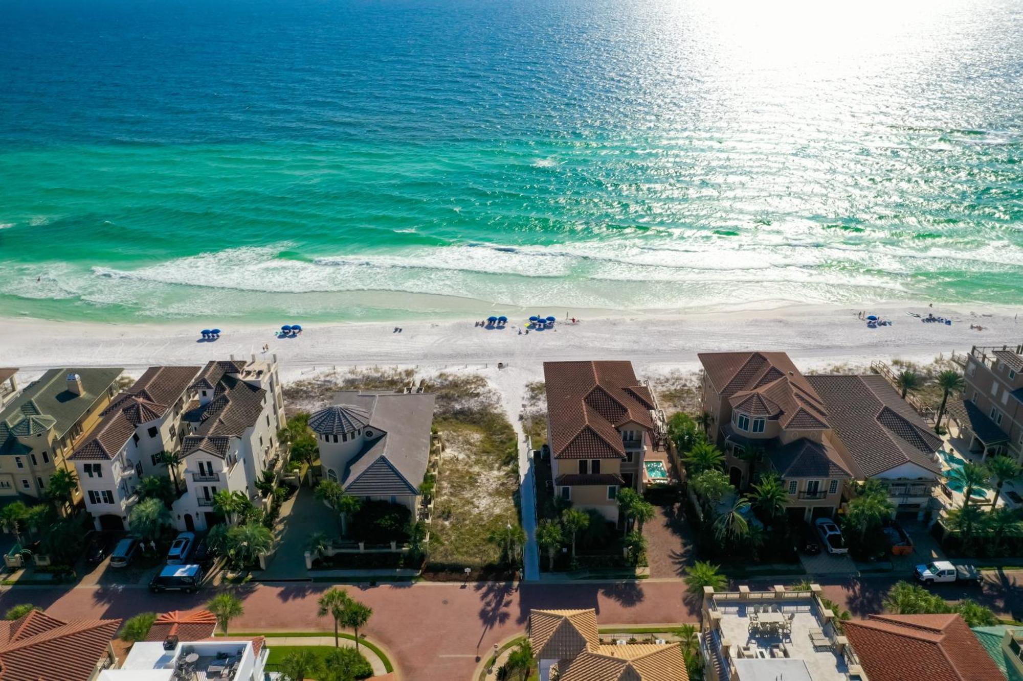 Pool - Gated Community - Private Community * Destin