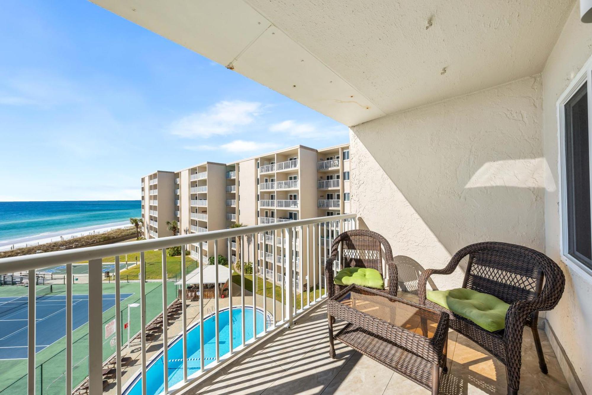 Surf And Racquet Unit 516 Destin
