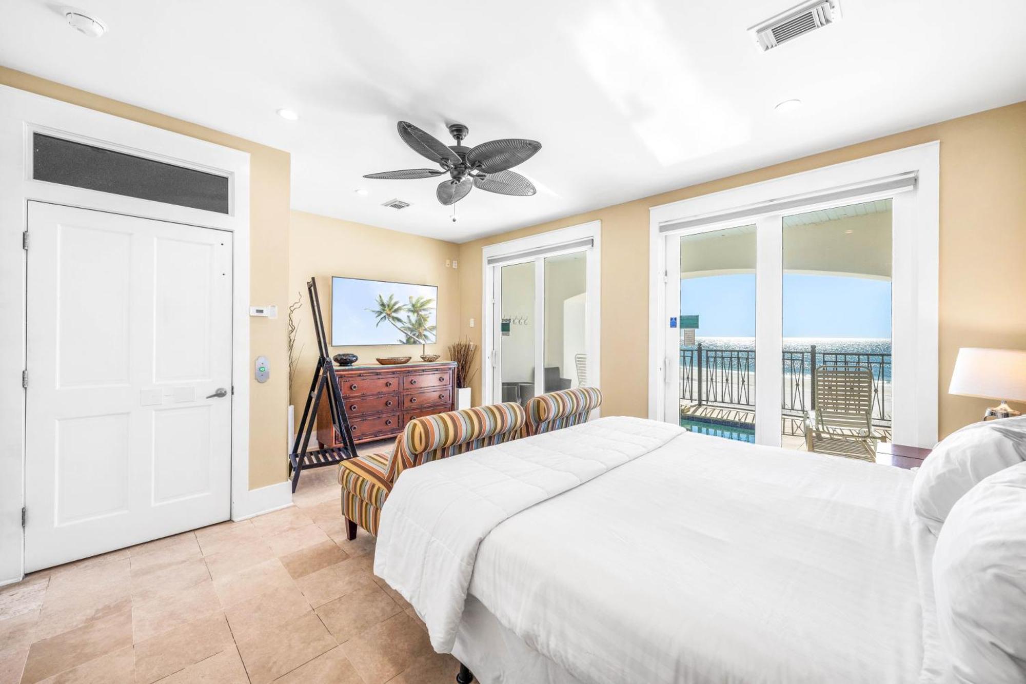 Holiday home Sea La Vie- On The Beach- 2 Pools- Elevator