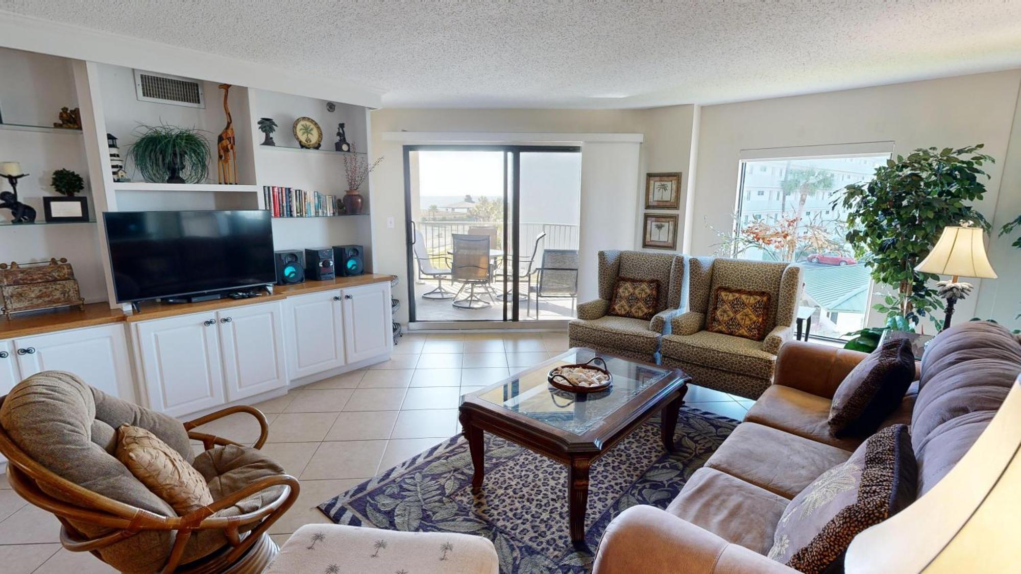 Apartment Inlet Reef 217- By Isle