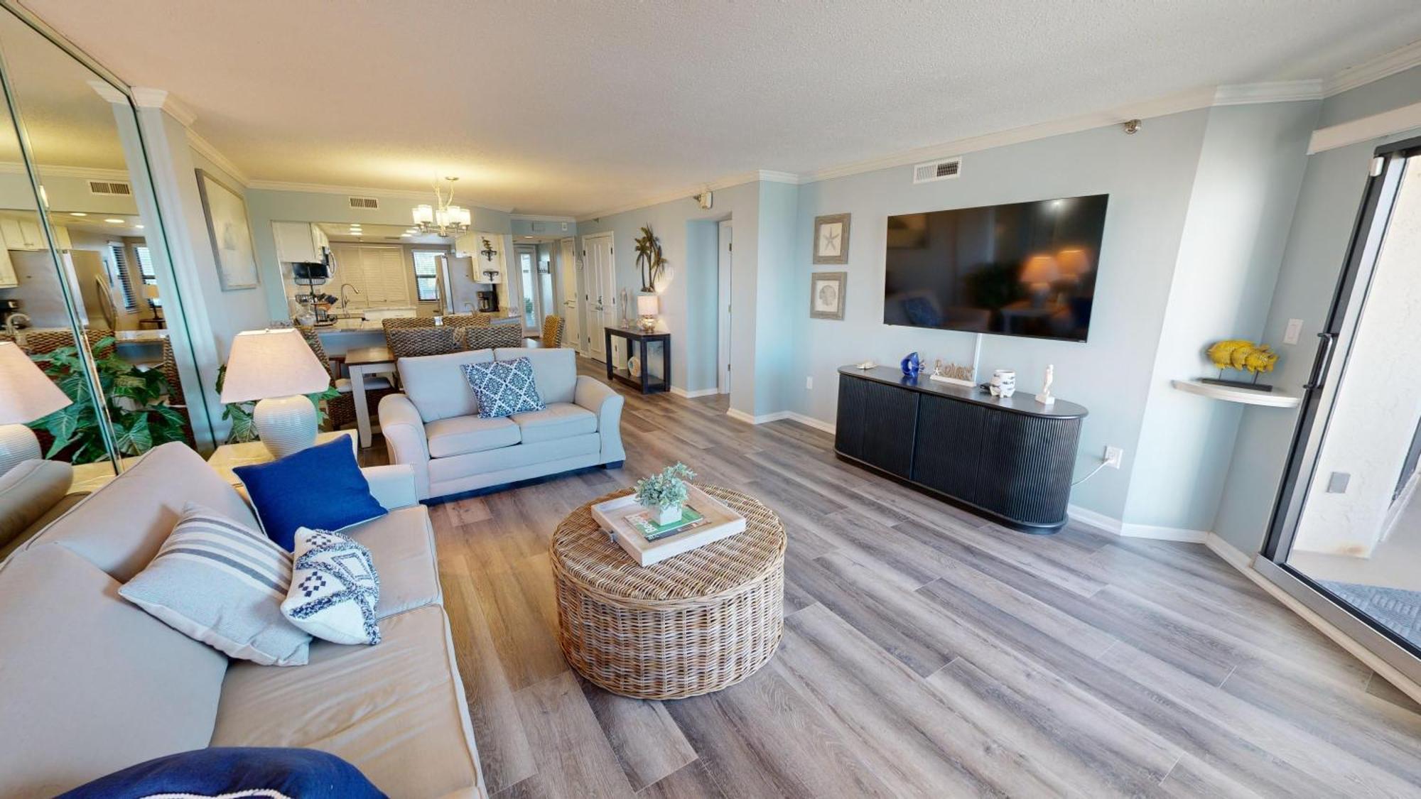 Inlet Reef 212- By Isle Apartment *