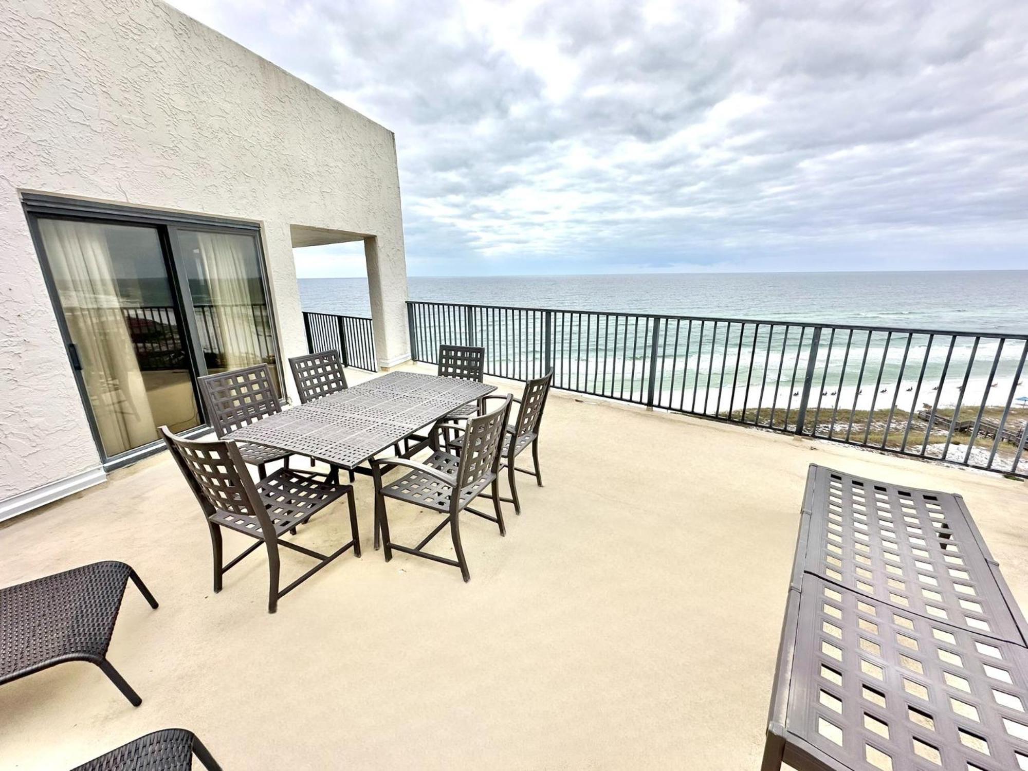 4133 Beachside One Holiday home Destin
