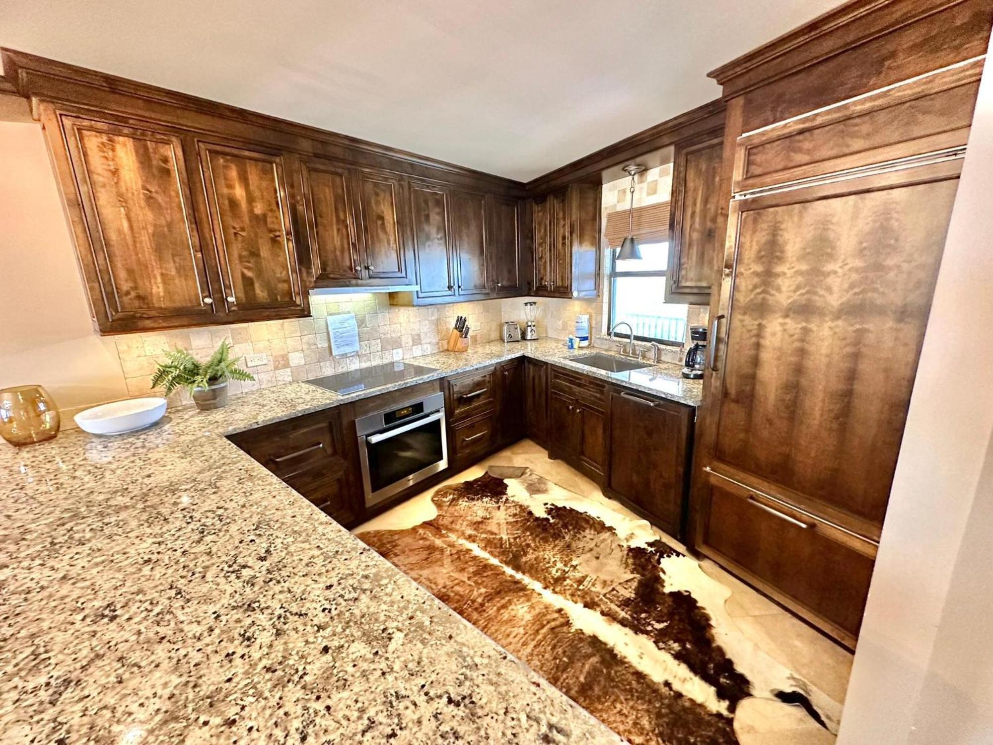 4133 Beachside One * Destin