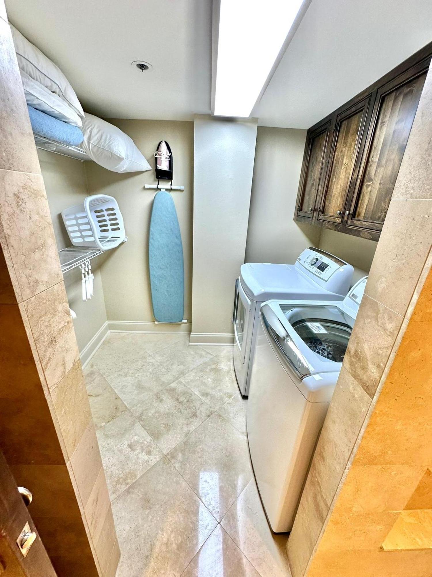 4133 Beachside One