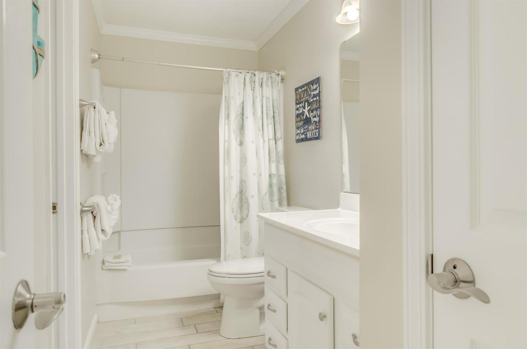 7 A, One Bedroom Destin
