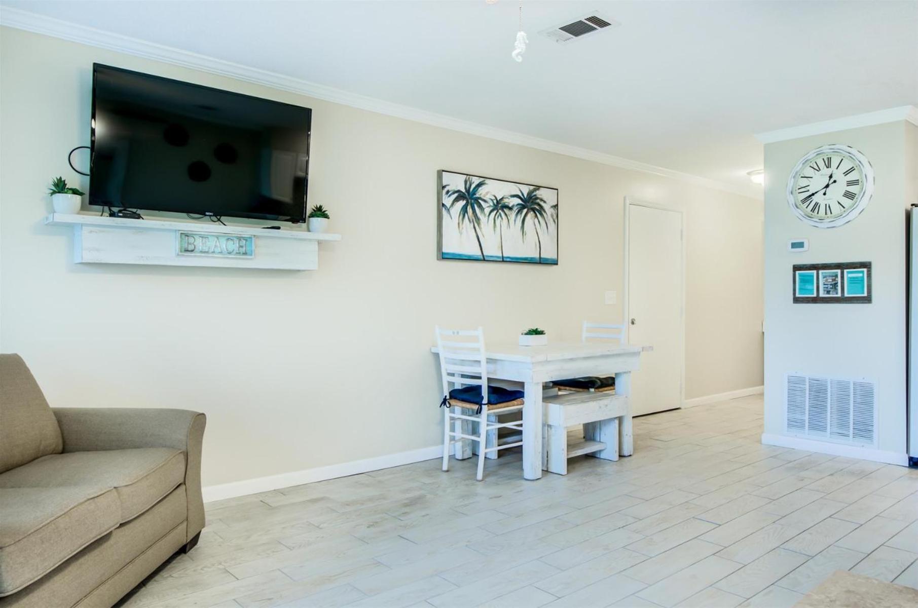 Apartment 7 A, One Bedroom Destin