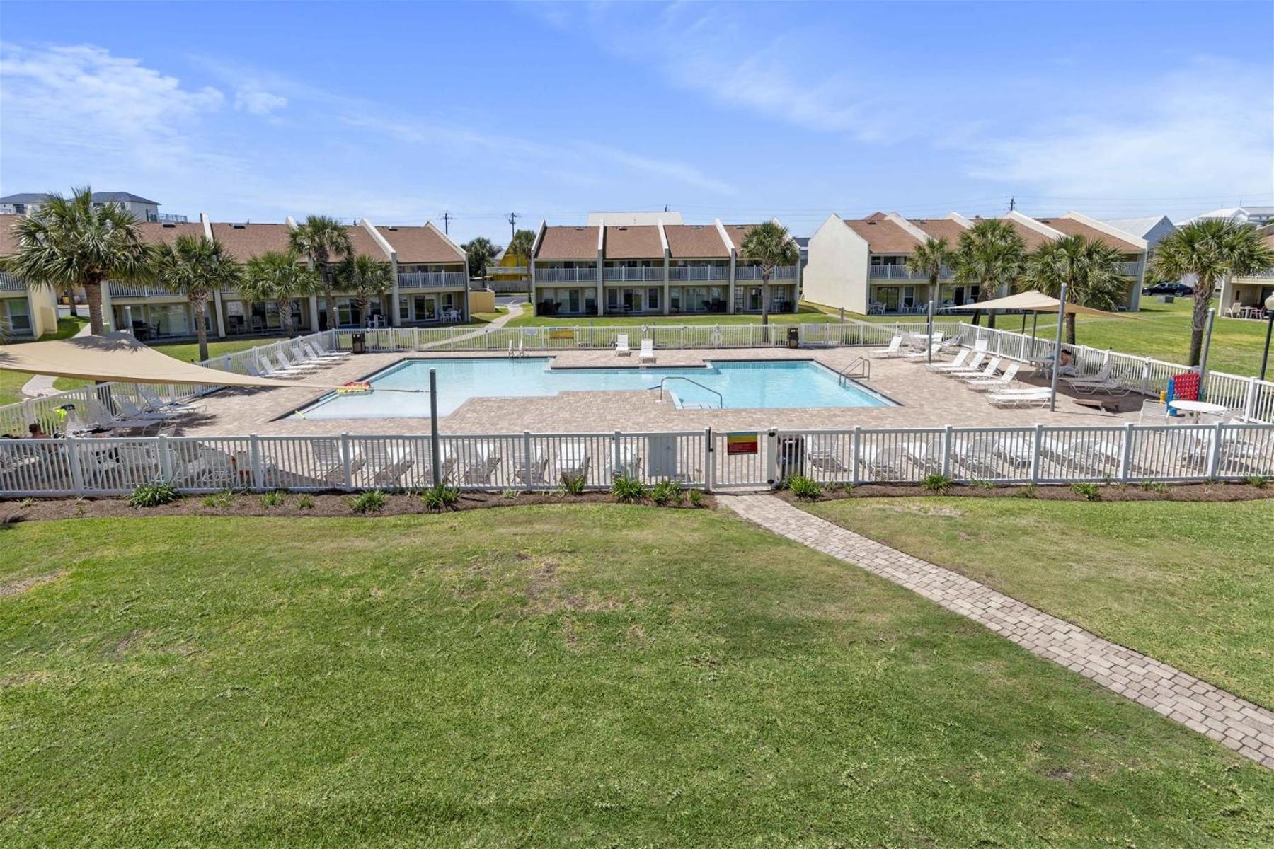 8 G Two Bedroom Apartment Destin