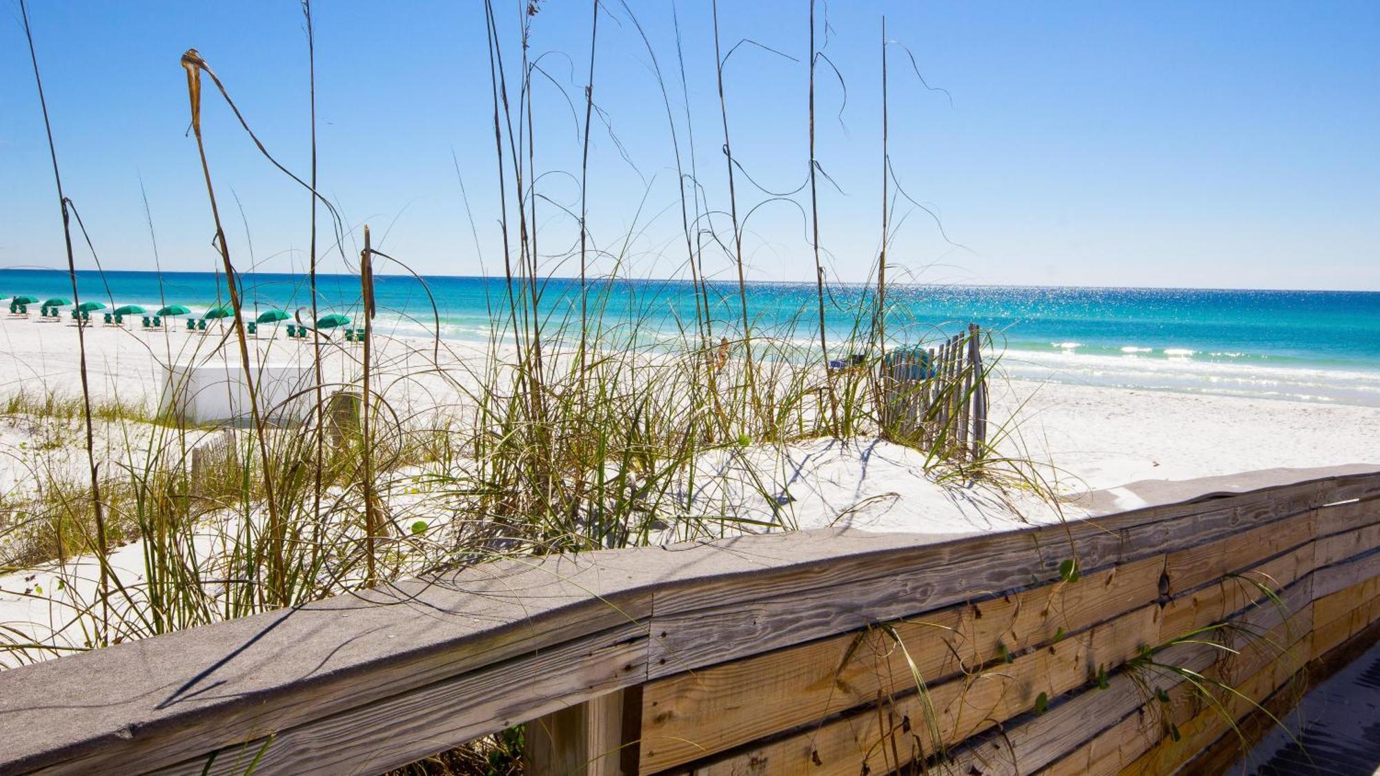 1966 * Destin
