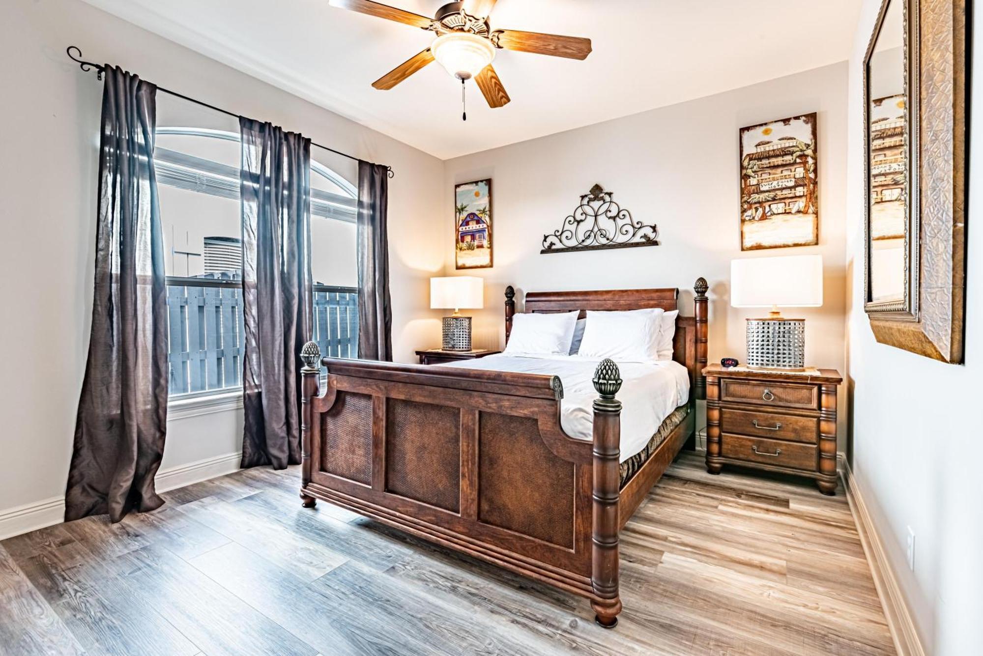 Emerald Palace S 10 Black Coral Cove Destin